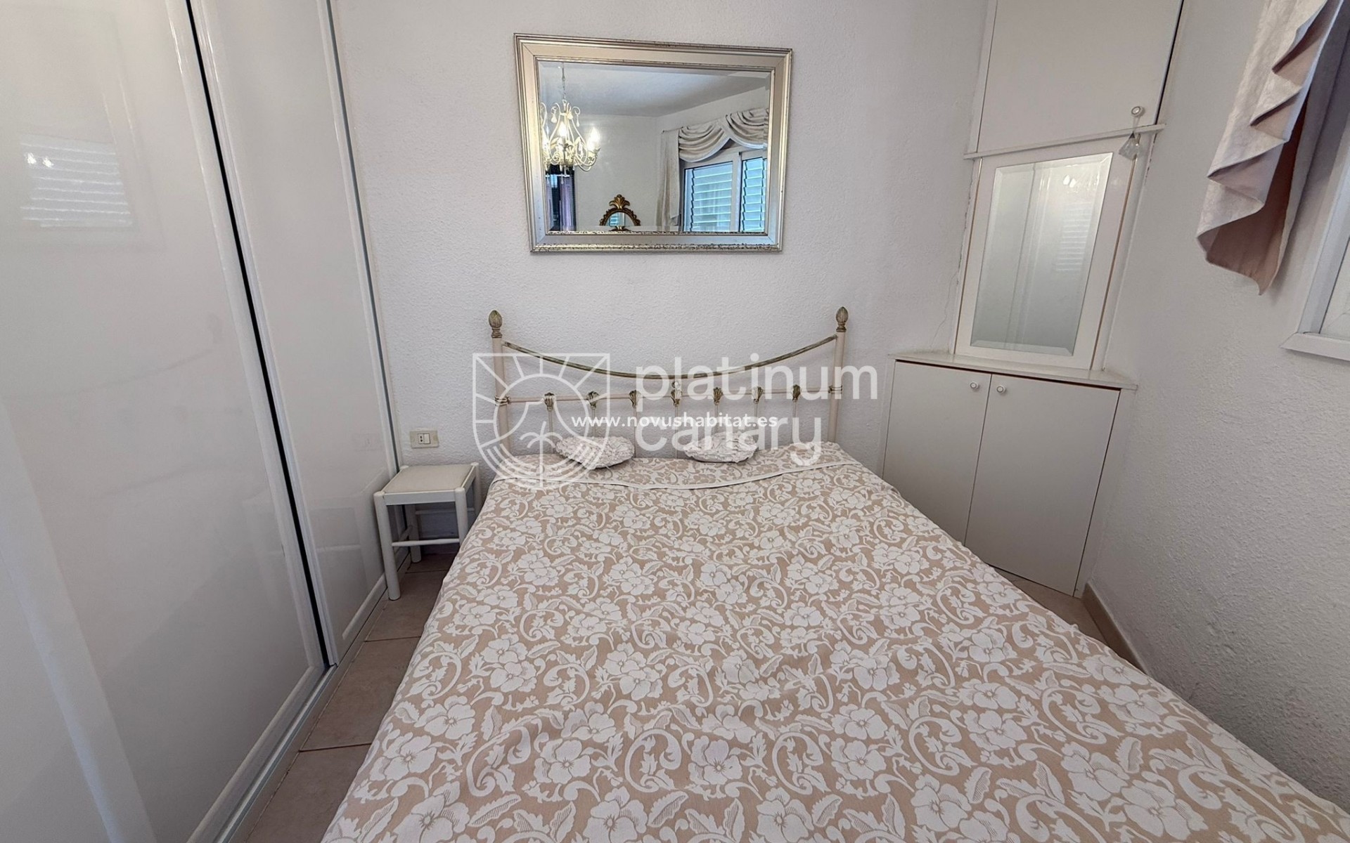 Sprzedaż - Apartament - Adeje - Santa Cruz de Tenerife