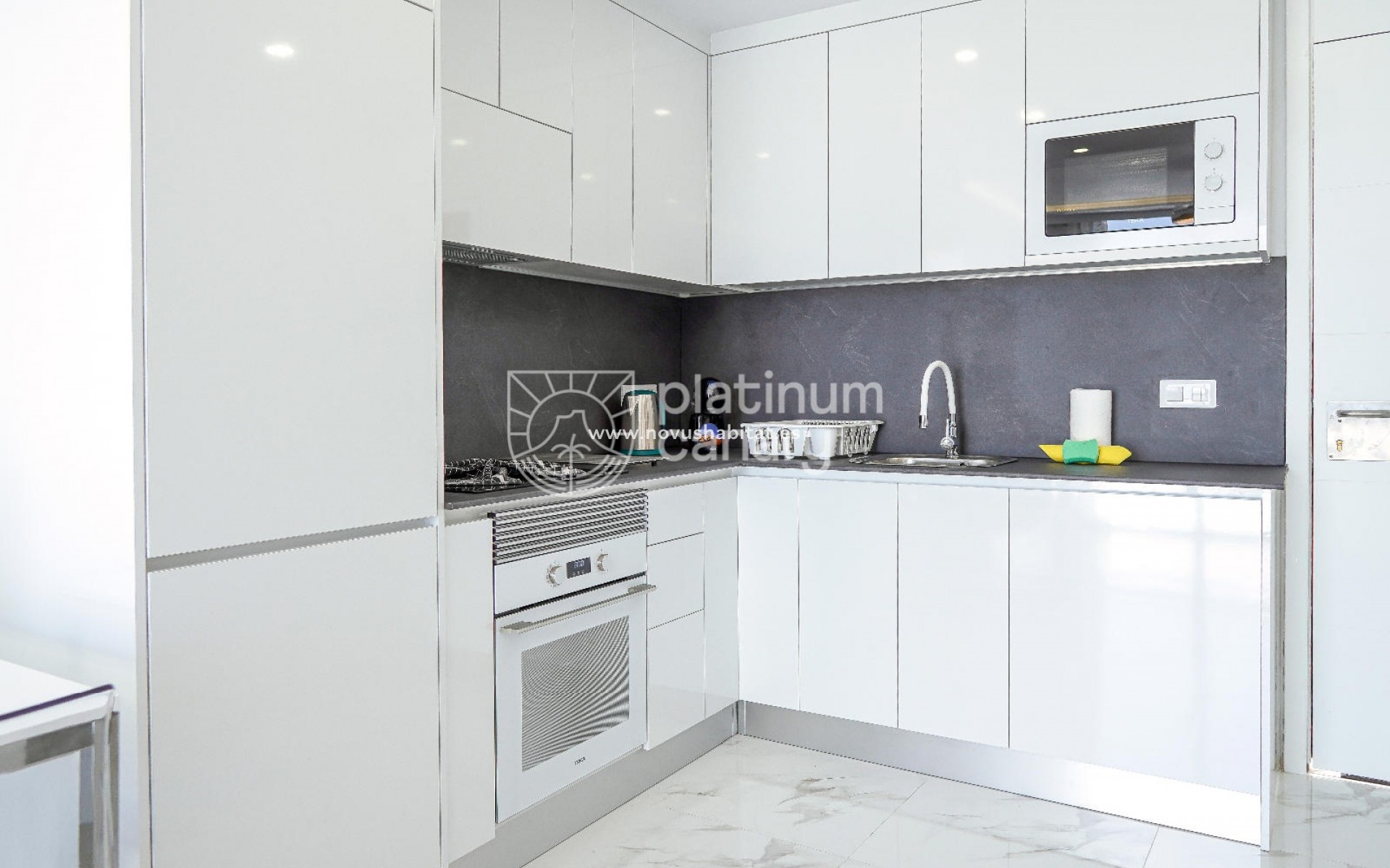 Sprzedaż - Apartament - Adeje - Santa Cruz Tenerife