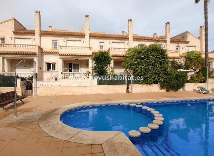 Sprzedaż - Apartament - Albir