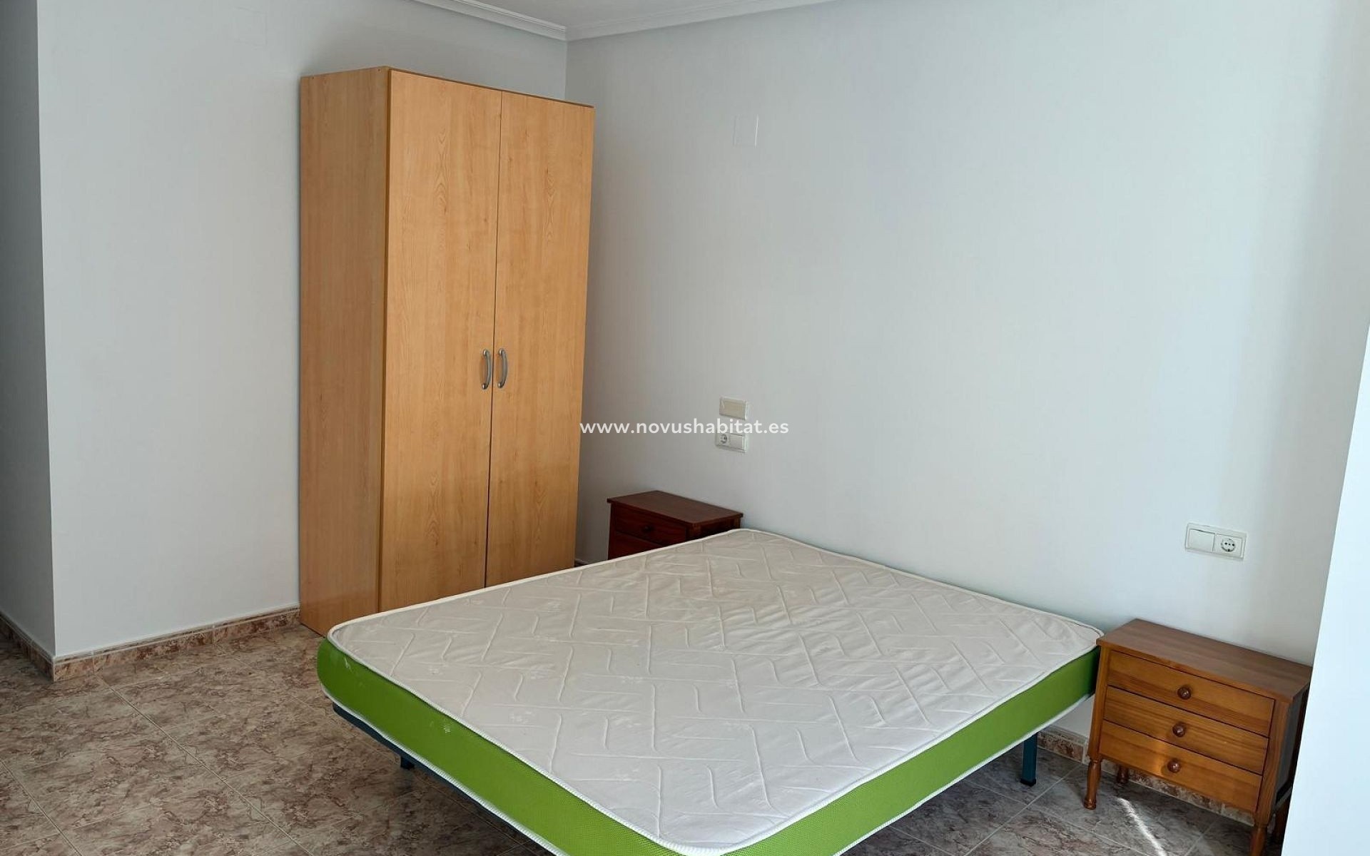 Sprzedaż - Apartament - Almoradí