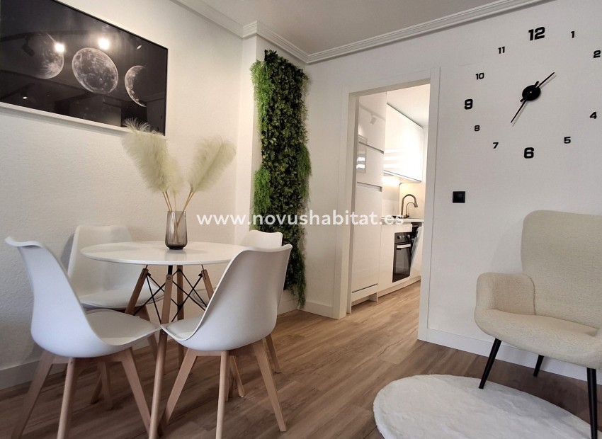 Sprzedaż - Apartament / Duplex - Torrevieja
