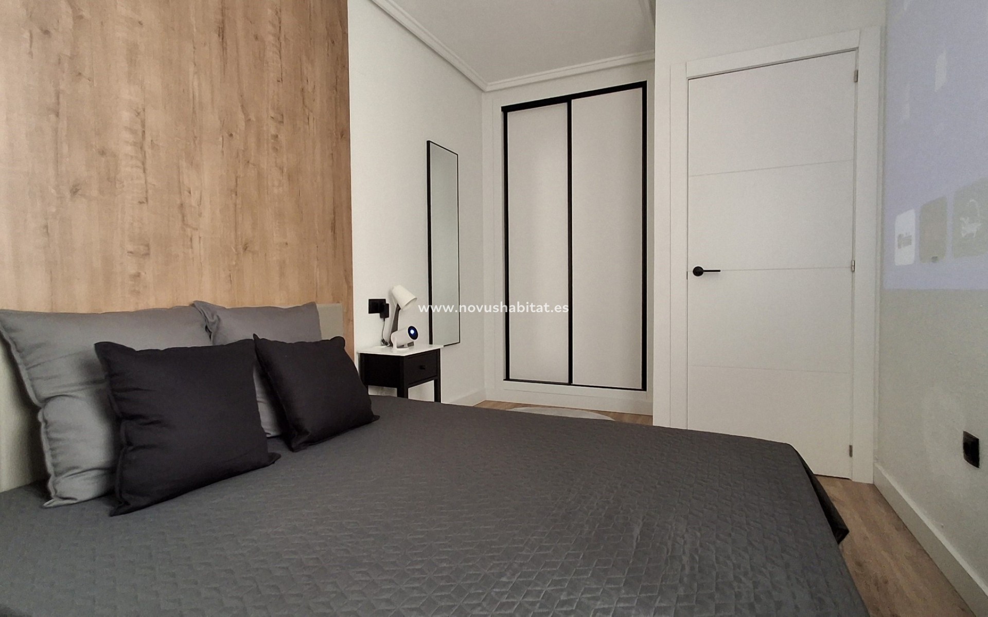 Sprzedaż - Apartament / Duplex - Torrevieja