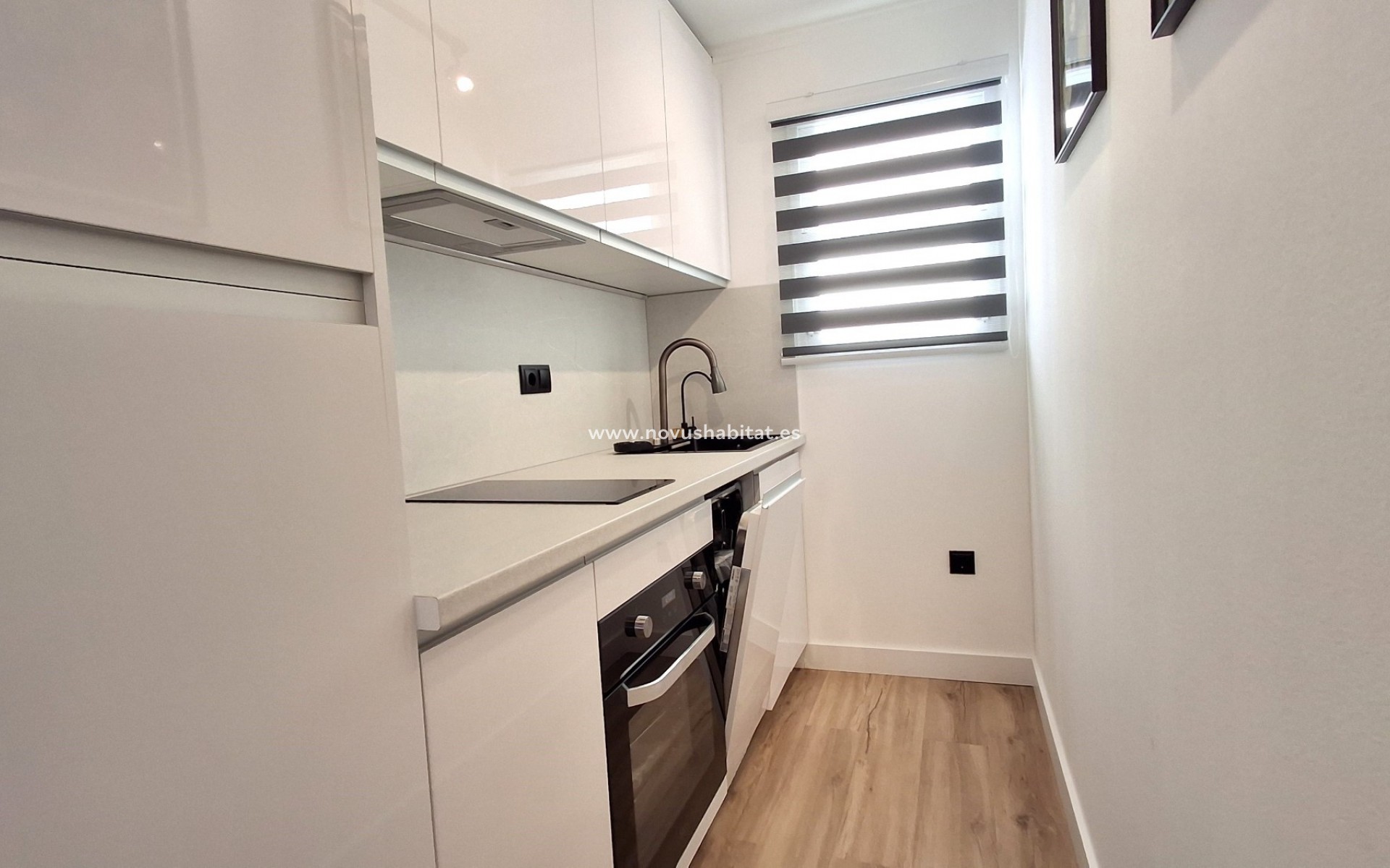 Sprzedaż - Apartament / Duplex - Torrevieja