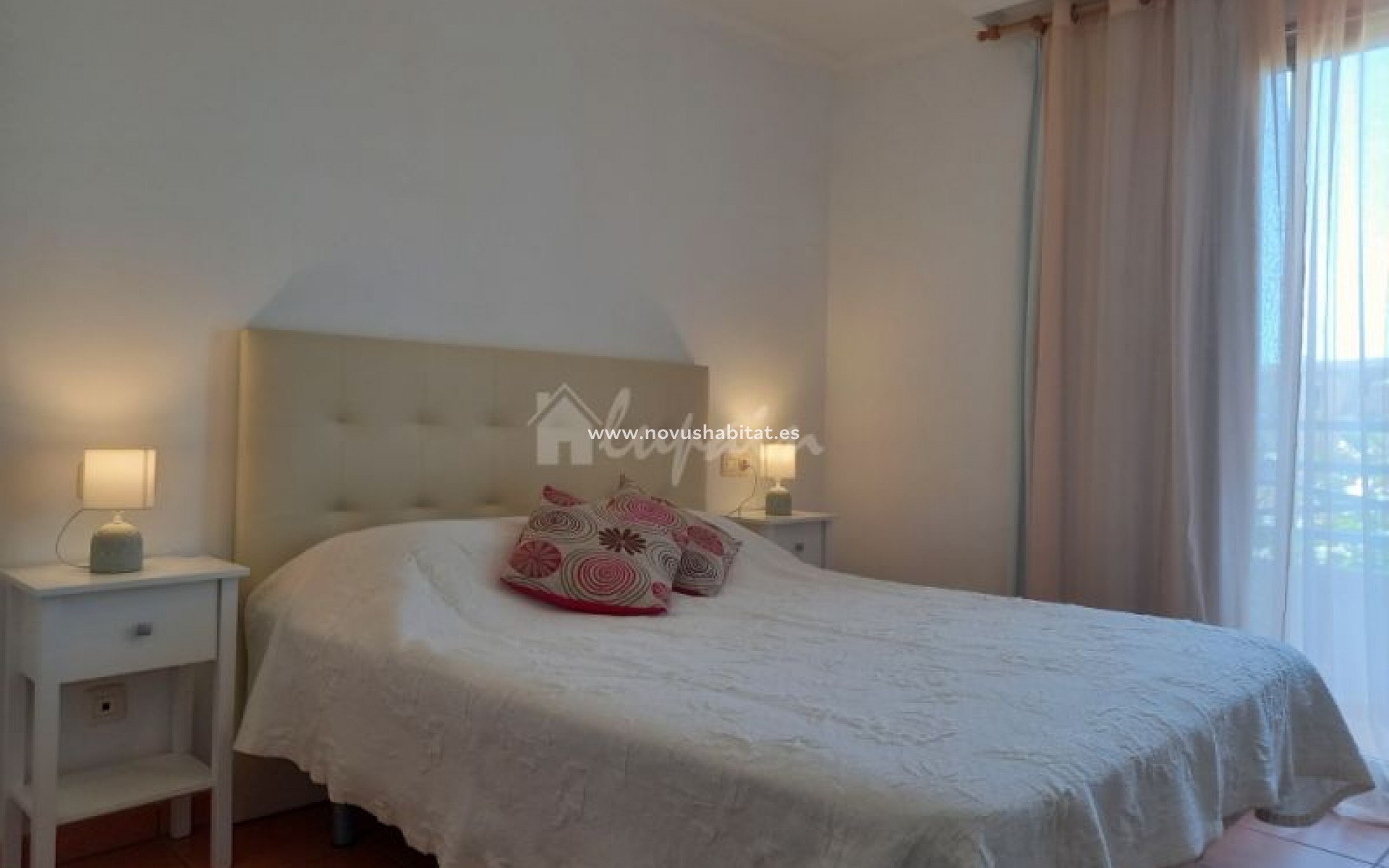 Sprzedaż - Apartament - El Medano - Calle Pizarro 2 Residencial Sotavento III, 38612 El Médano, Spain