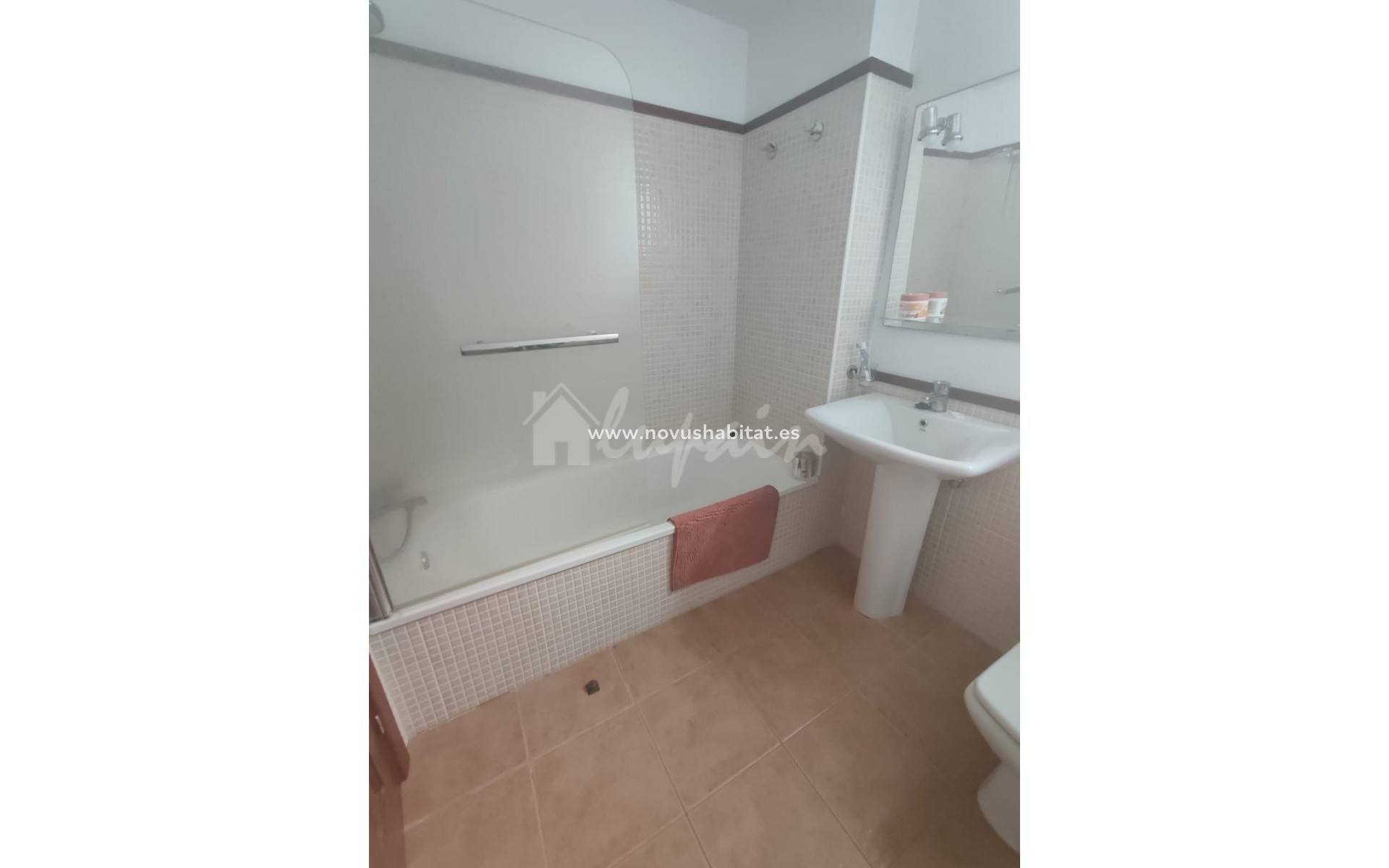 Sprzedaż - Apartament - Las Chafiras - El Faro Llano Del Camello Tenerife