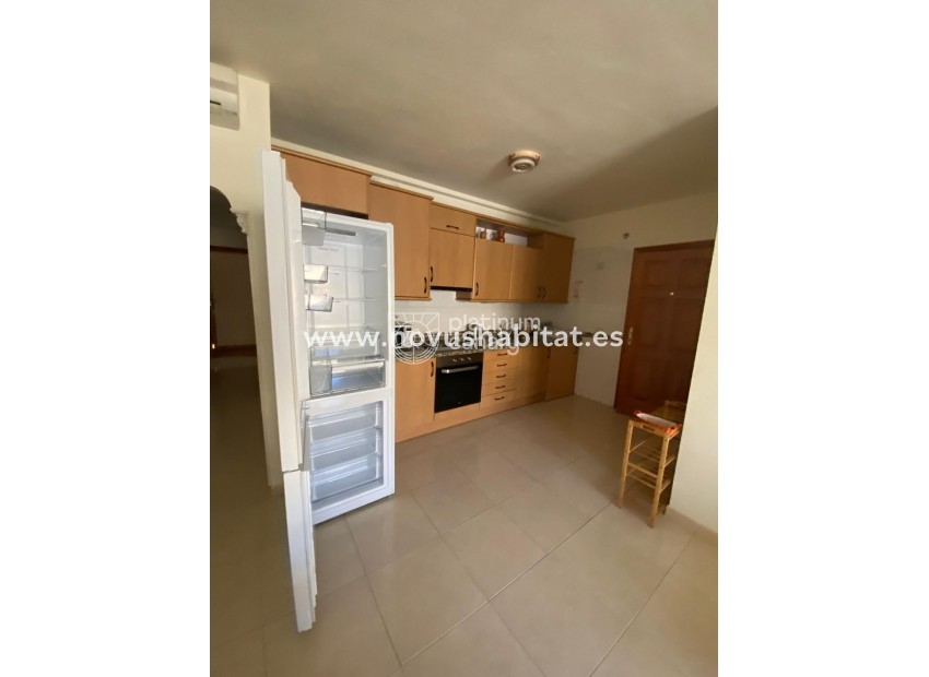 Sprzedaż - Apartament - Los Abrigos - Santa Cruz Tenerife
