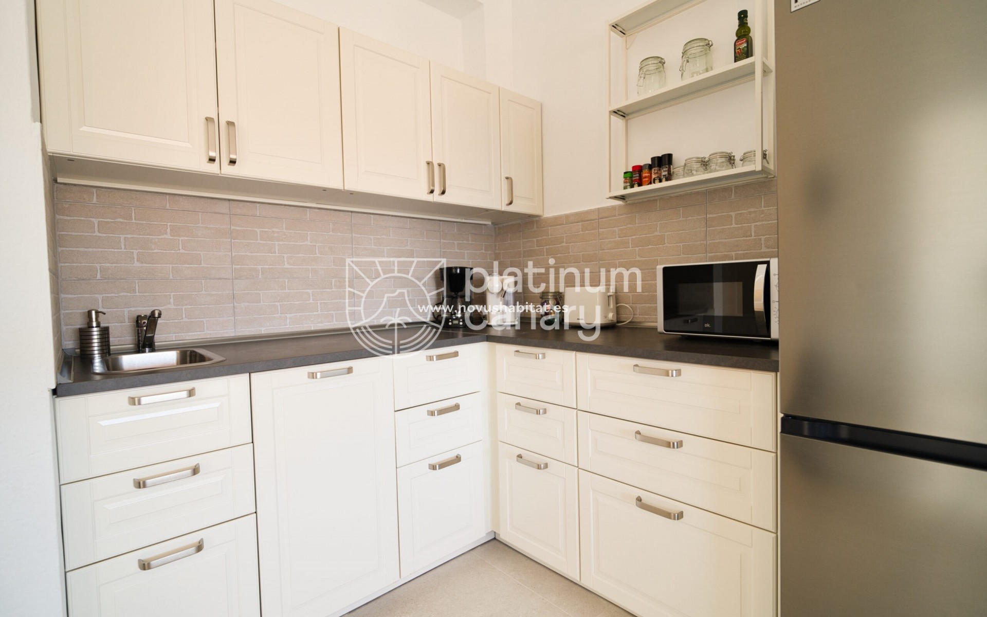 Sprzedaż - Apartament - Los Cristianos - Santa Cruz de Tenerife