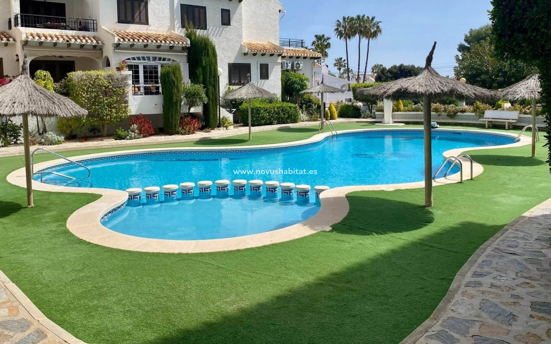 Sprzedaż - Apartament - Orihuela Costa - Cabo Roig