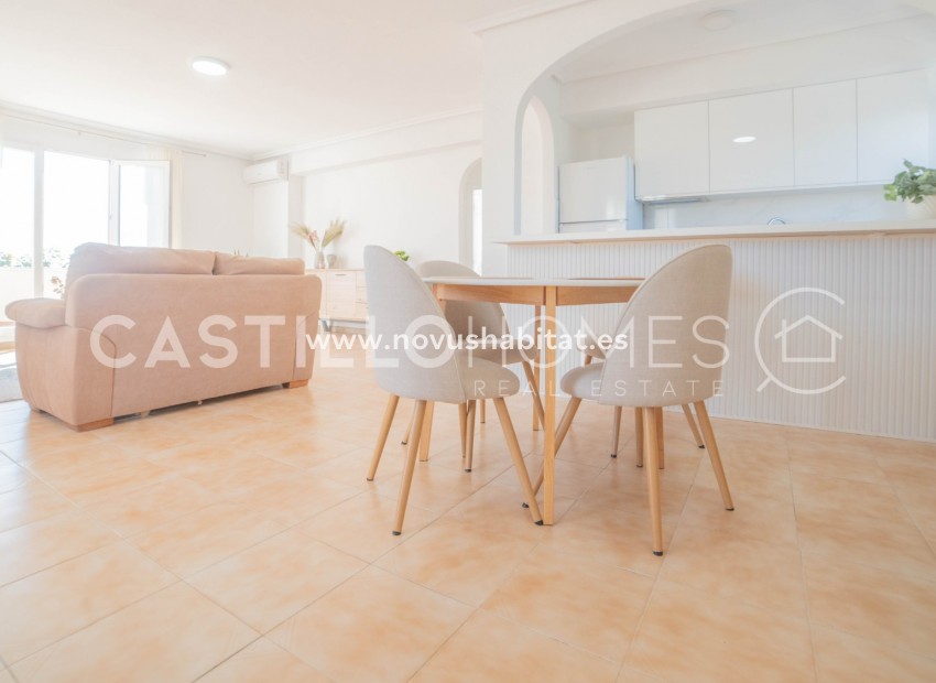 Sprzedaż - Apartament - Orihuela Costa - Punta Prima