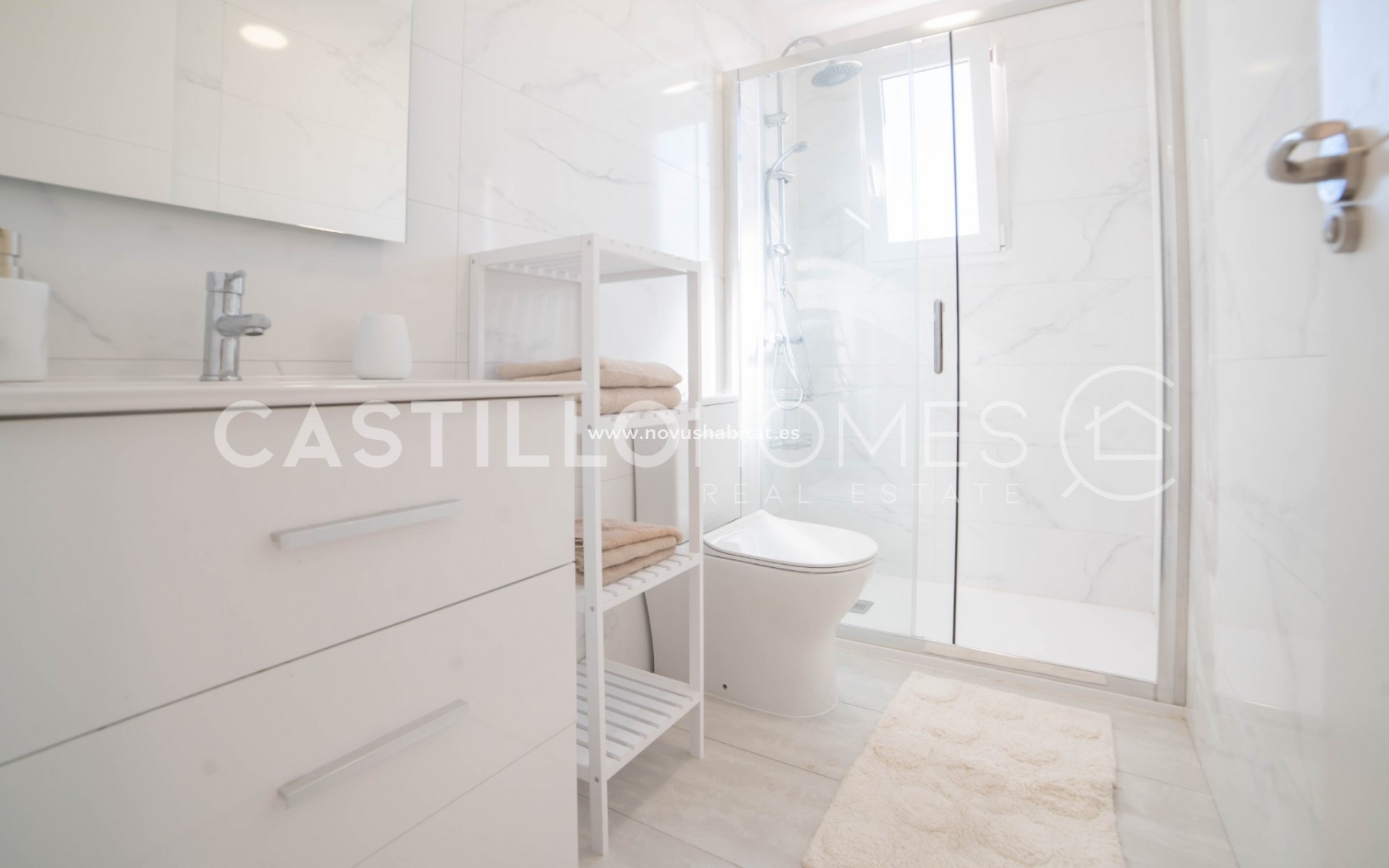 Sprzedaż - Apartament - Orihuela Costa - Punta Prima