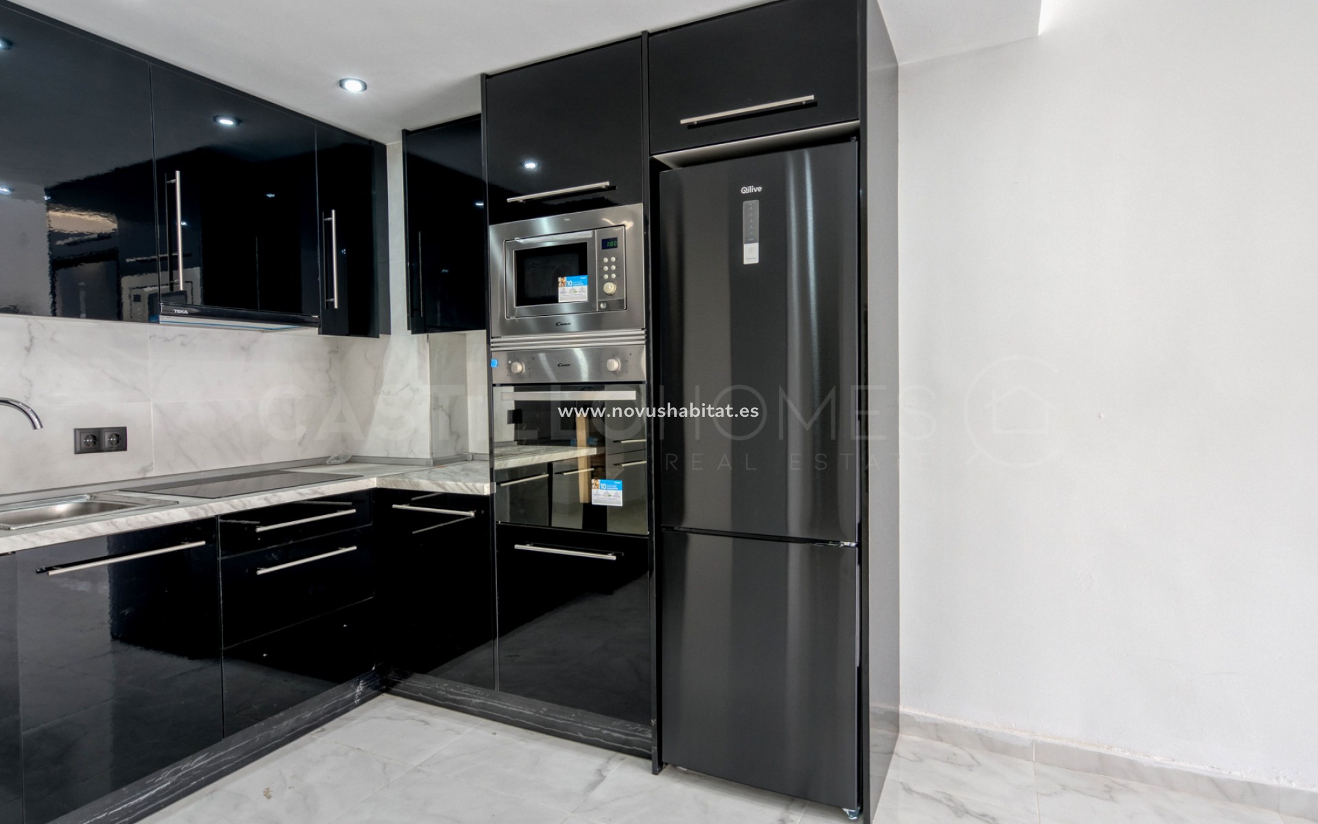 Sprzedaż - Apartament - Orihuela Costa - Punta Prima