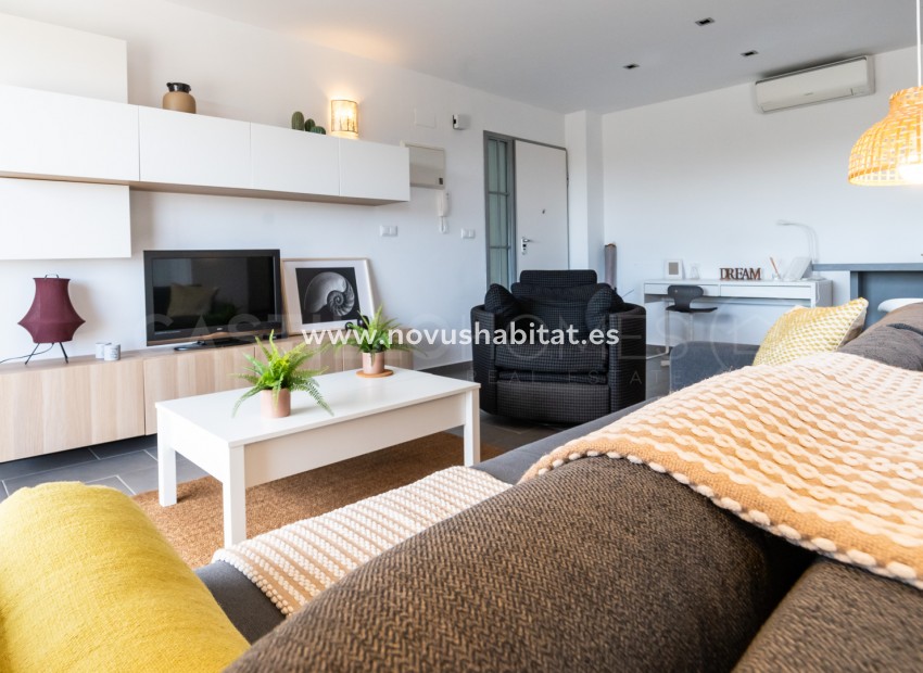 Sprzedaż - Apartament - Orihuela Costa - Villamartín