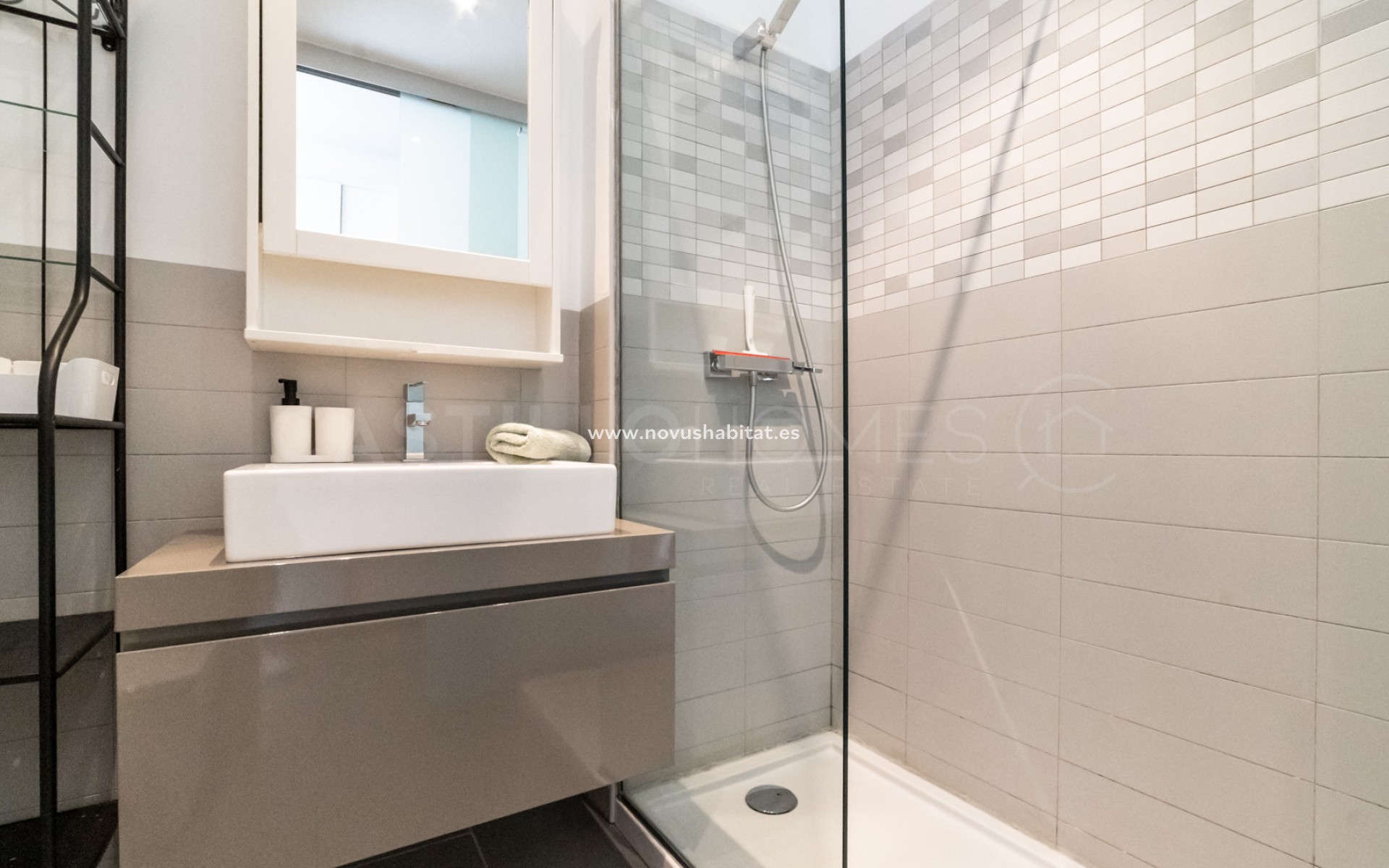 Sprzedaż - Apartament - Orihuela Costa - Villamartín