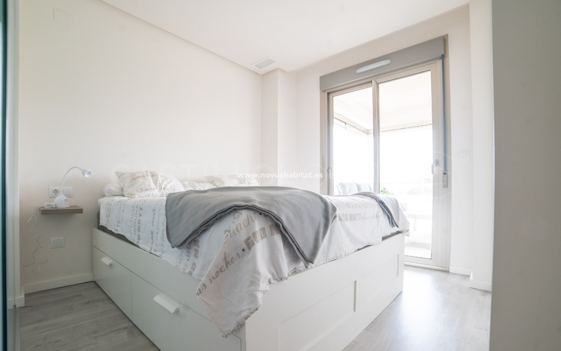 Sprzedaż - Apartament - Orihuela Costa - Villamartín