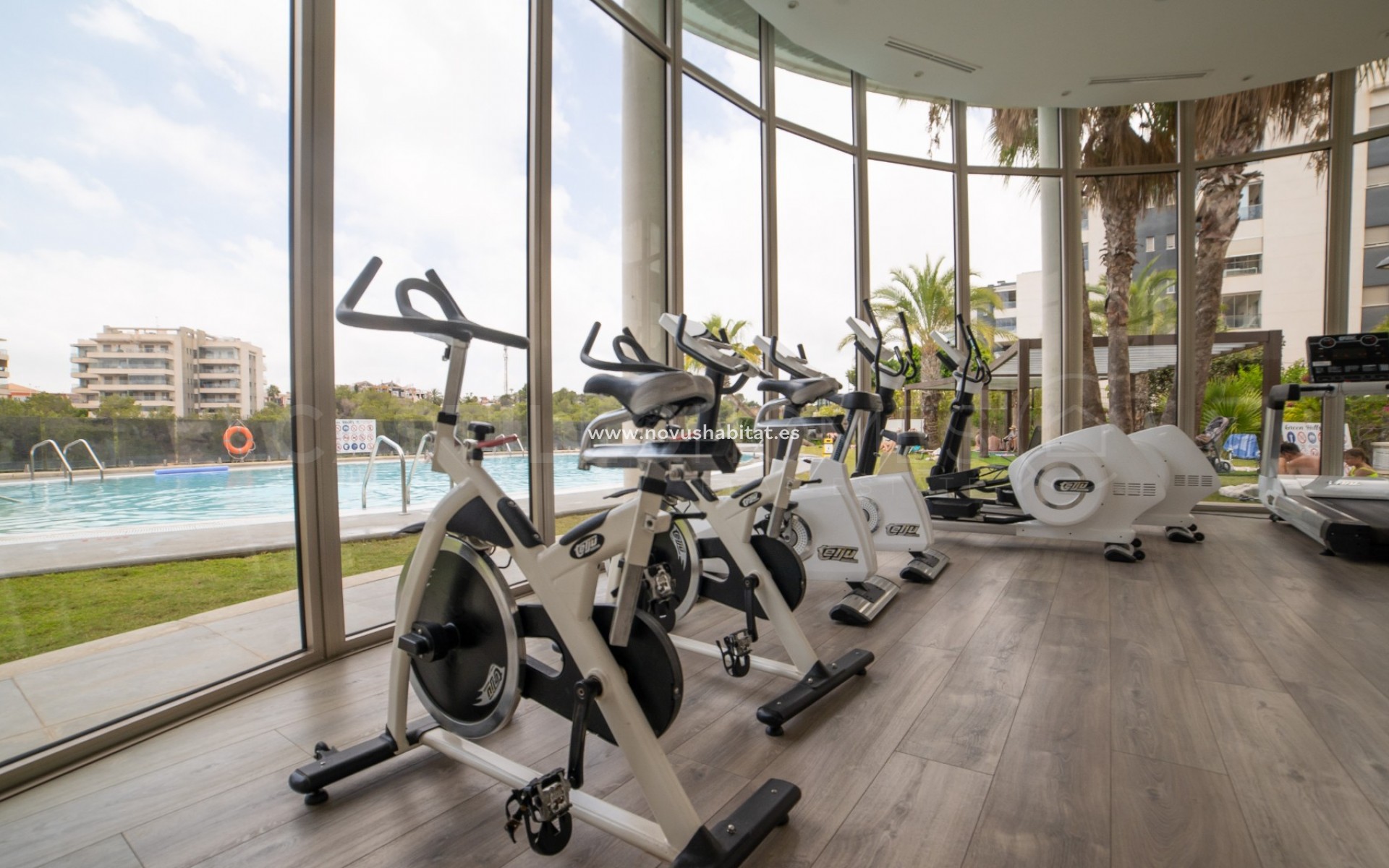 Sprzedaż - Apartament - Orihuela Costa - Villamartín