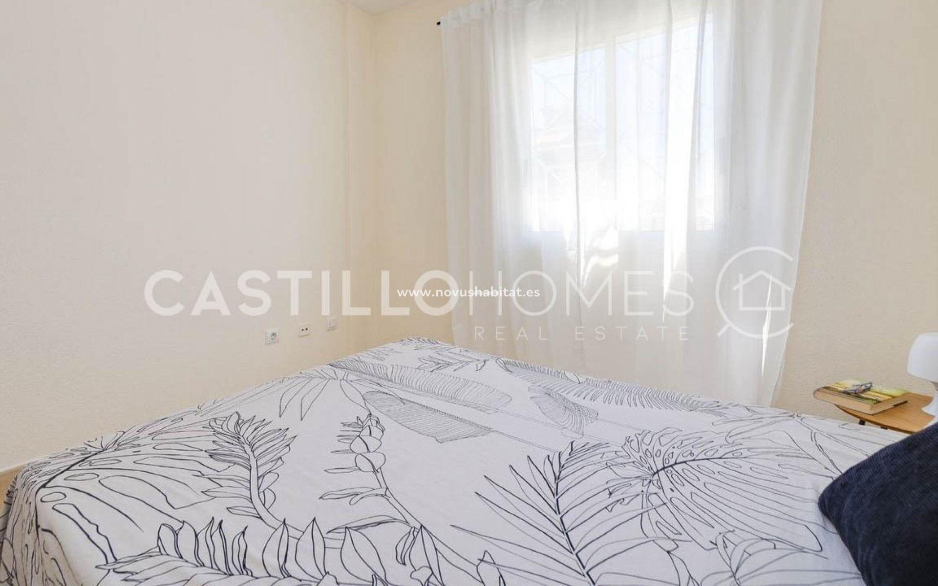 Sprzedaż - Apartament - Torrevieja - Altos de la Bahía