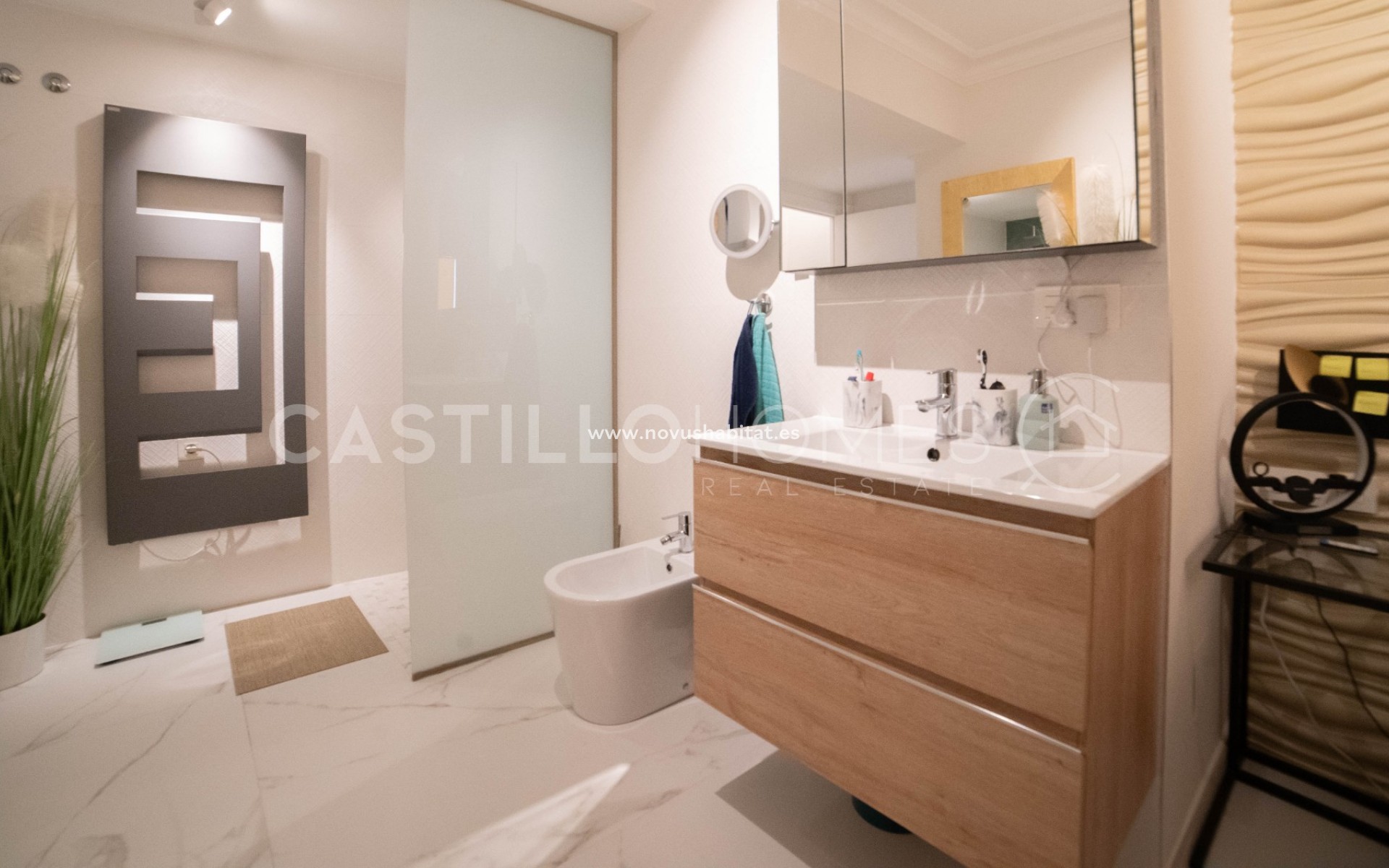 Sprzedaż - Apartament - Torrevieja - Centro