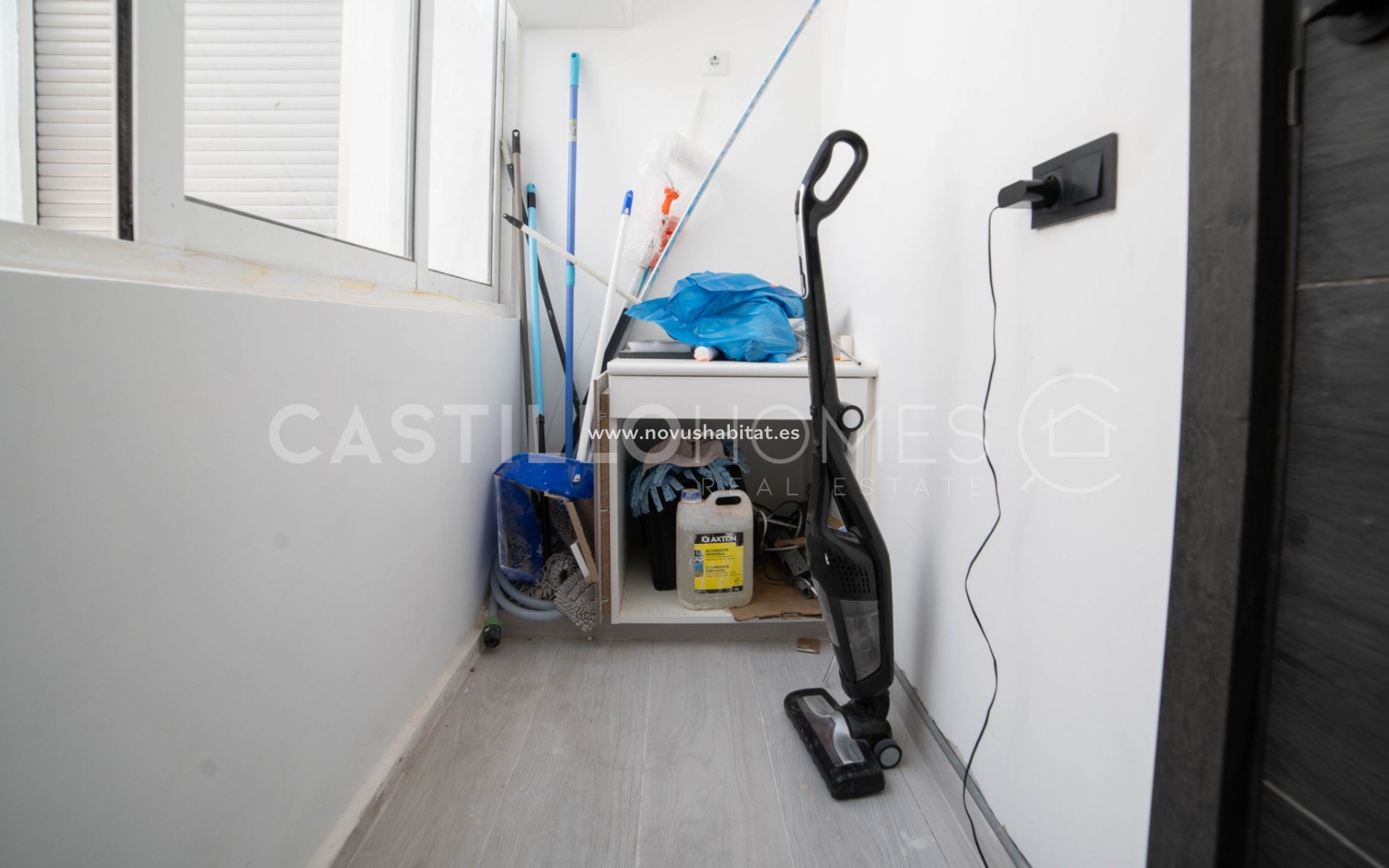 Sprzedaż - Apartament - Torrevieja - Centro