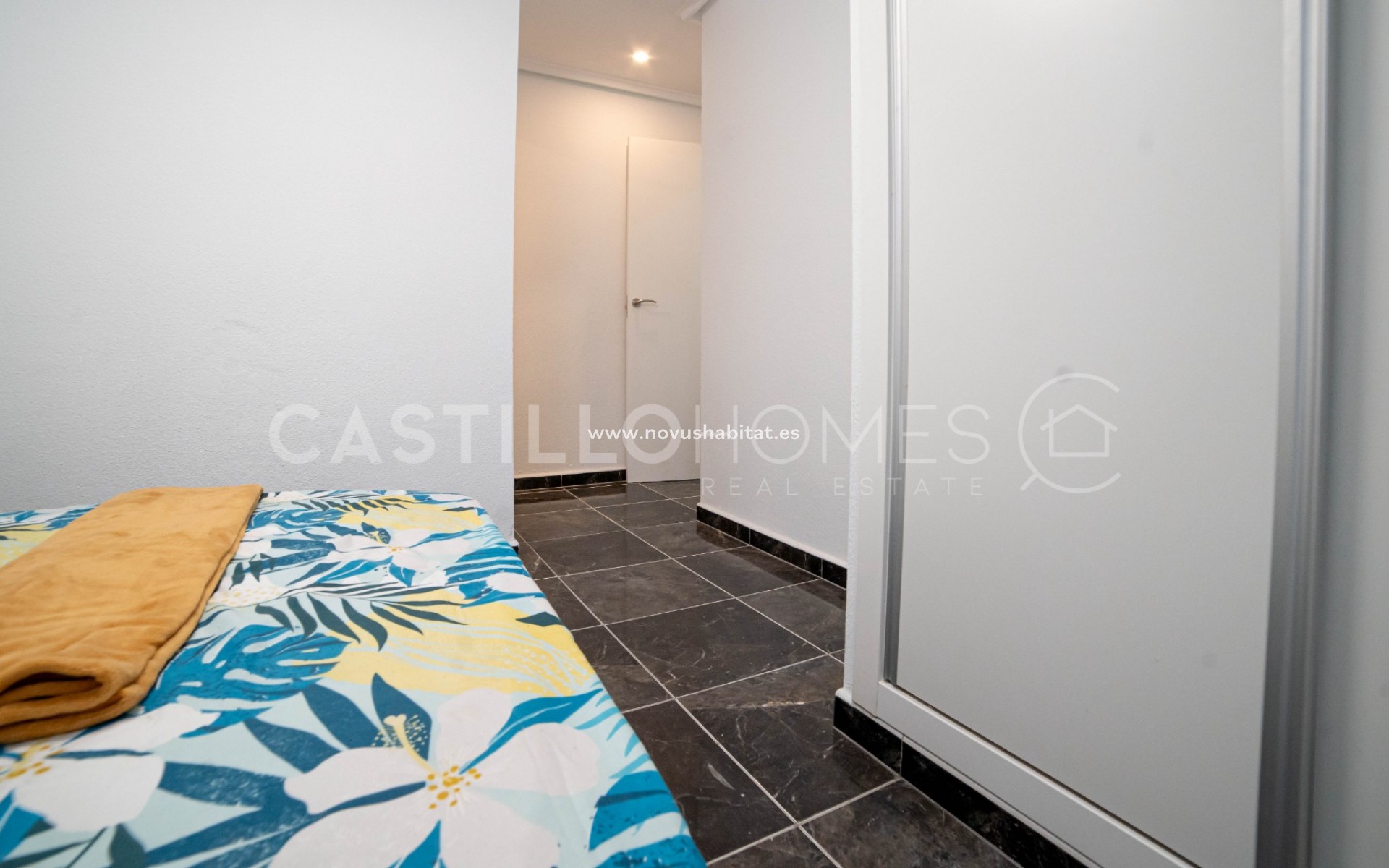 Sprzedaż - Apartament - Torrevieja - Centro