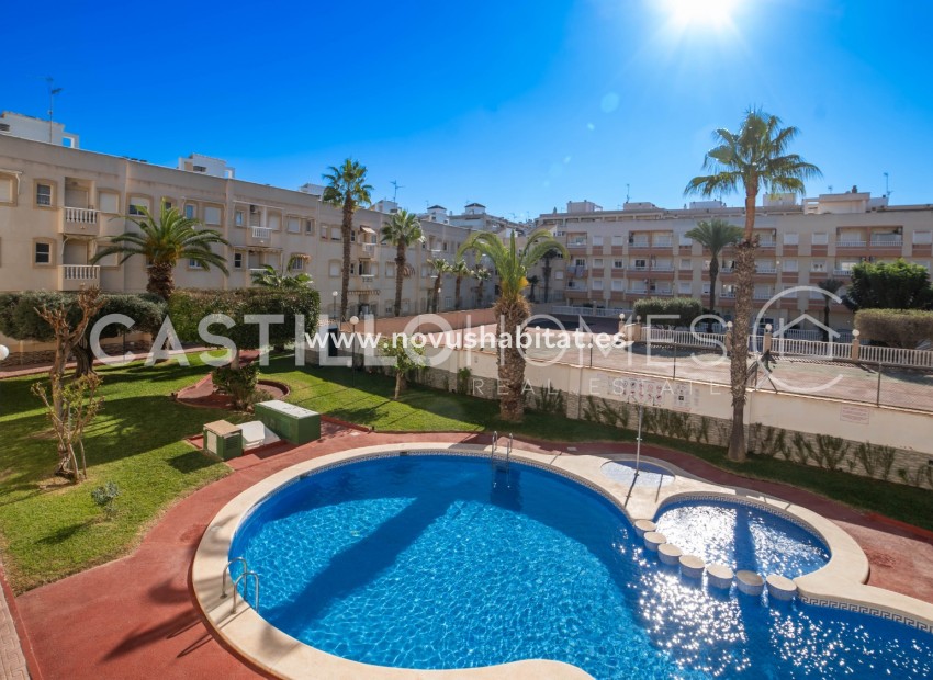 Sprzedaż - Apartament - Torrevieja - Centro