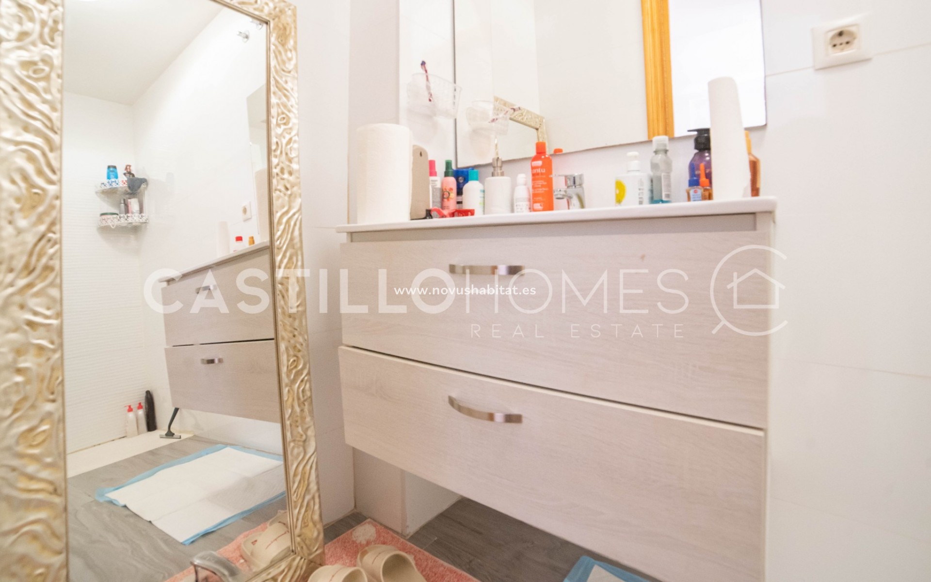 Sprzedaż - Apartament - Torrevieja - Centro