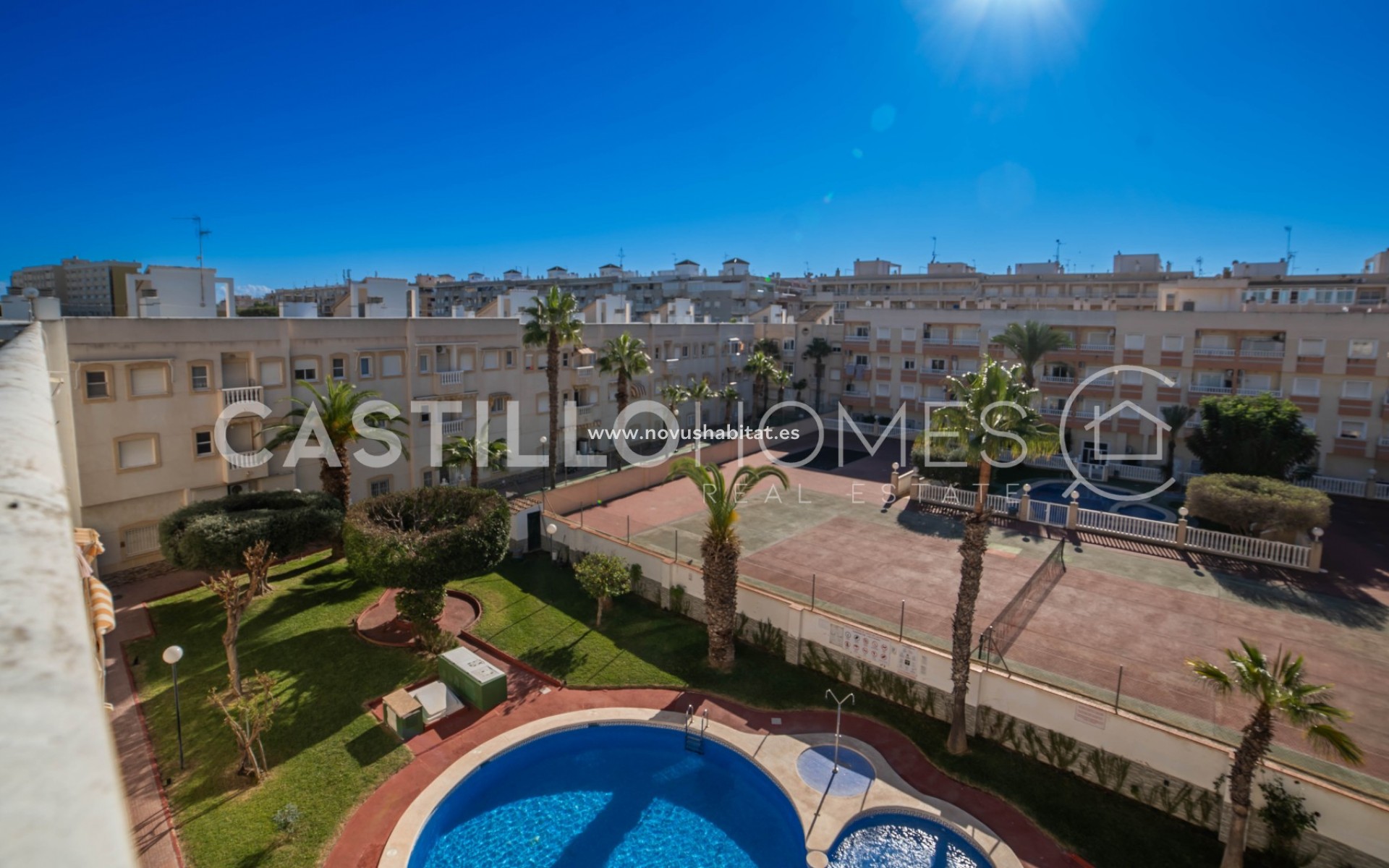 Sprzedaż - Apartament - Torrevieja - Centro