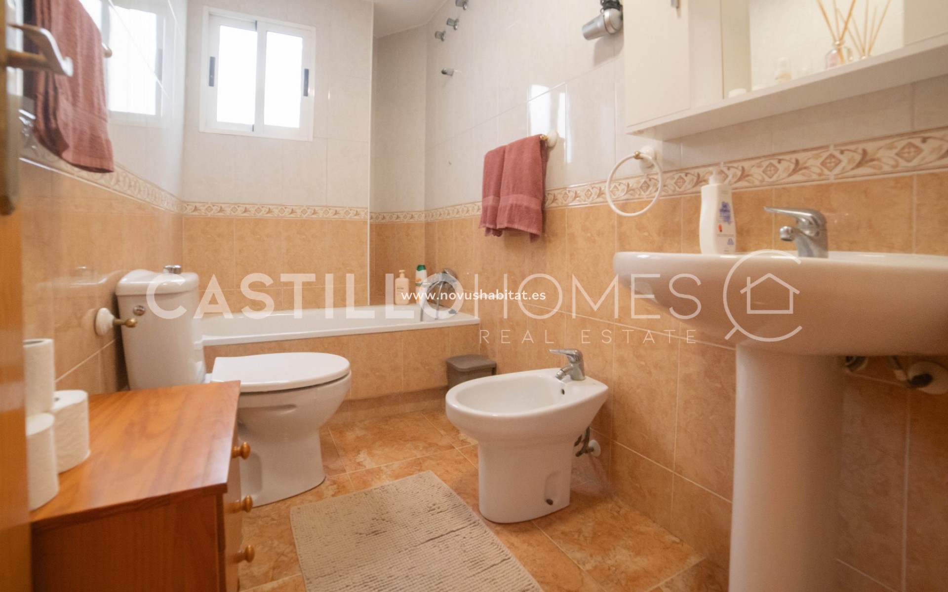Sprzedaż - Apartament - Torrevieja - Centro
