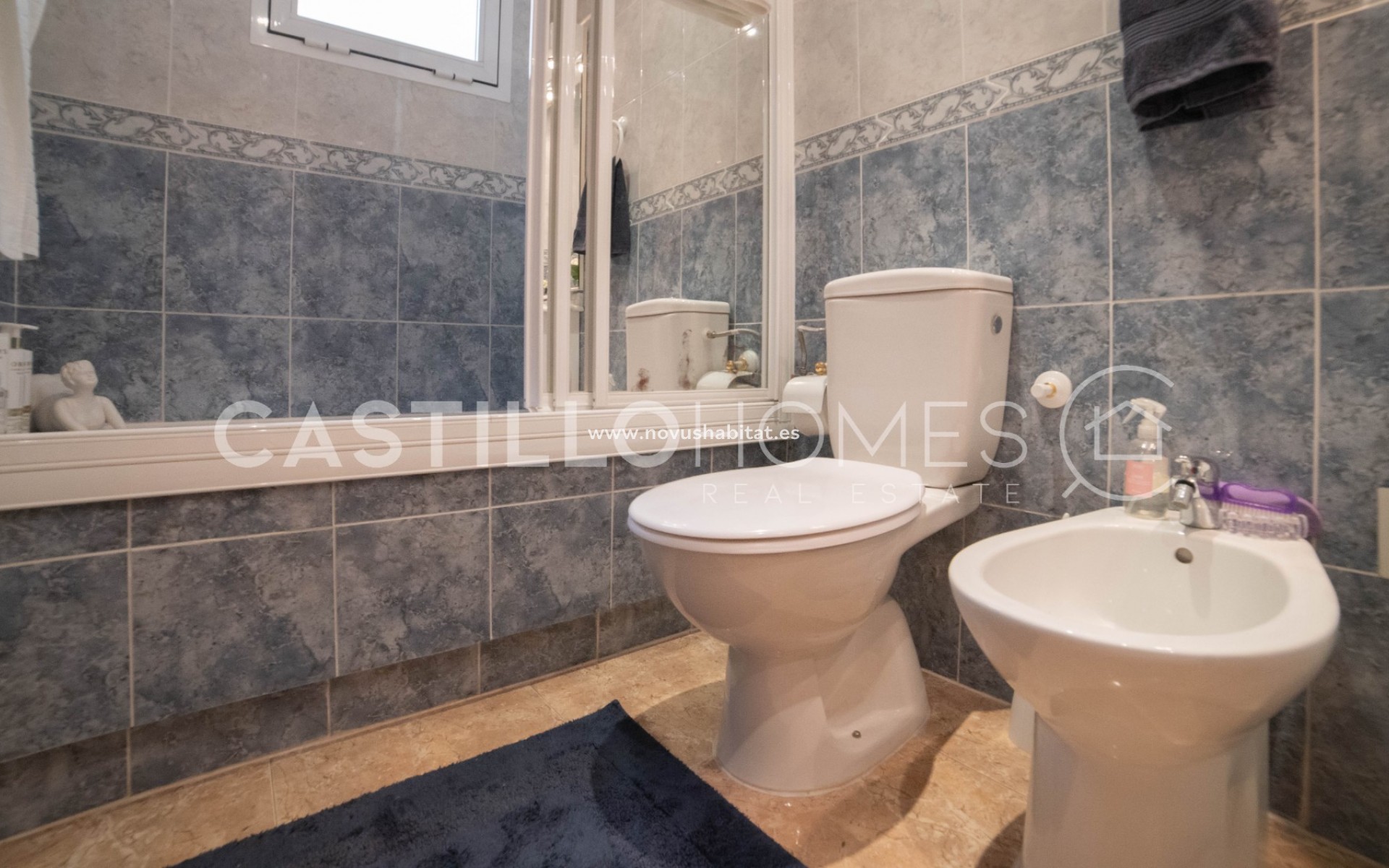 Sprzedaż - Apartament - Torrevieja - Centro