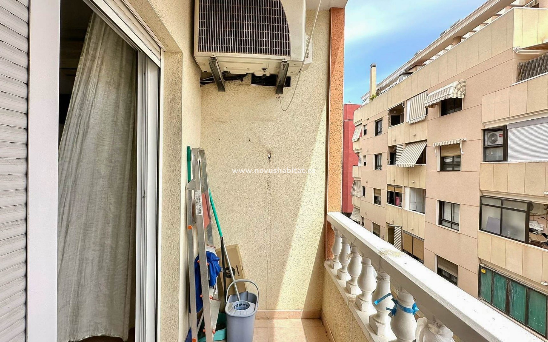 Sprzedaż - Apartament - Torrevieja - Centro