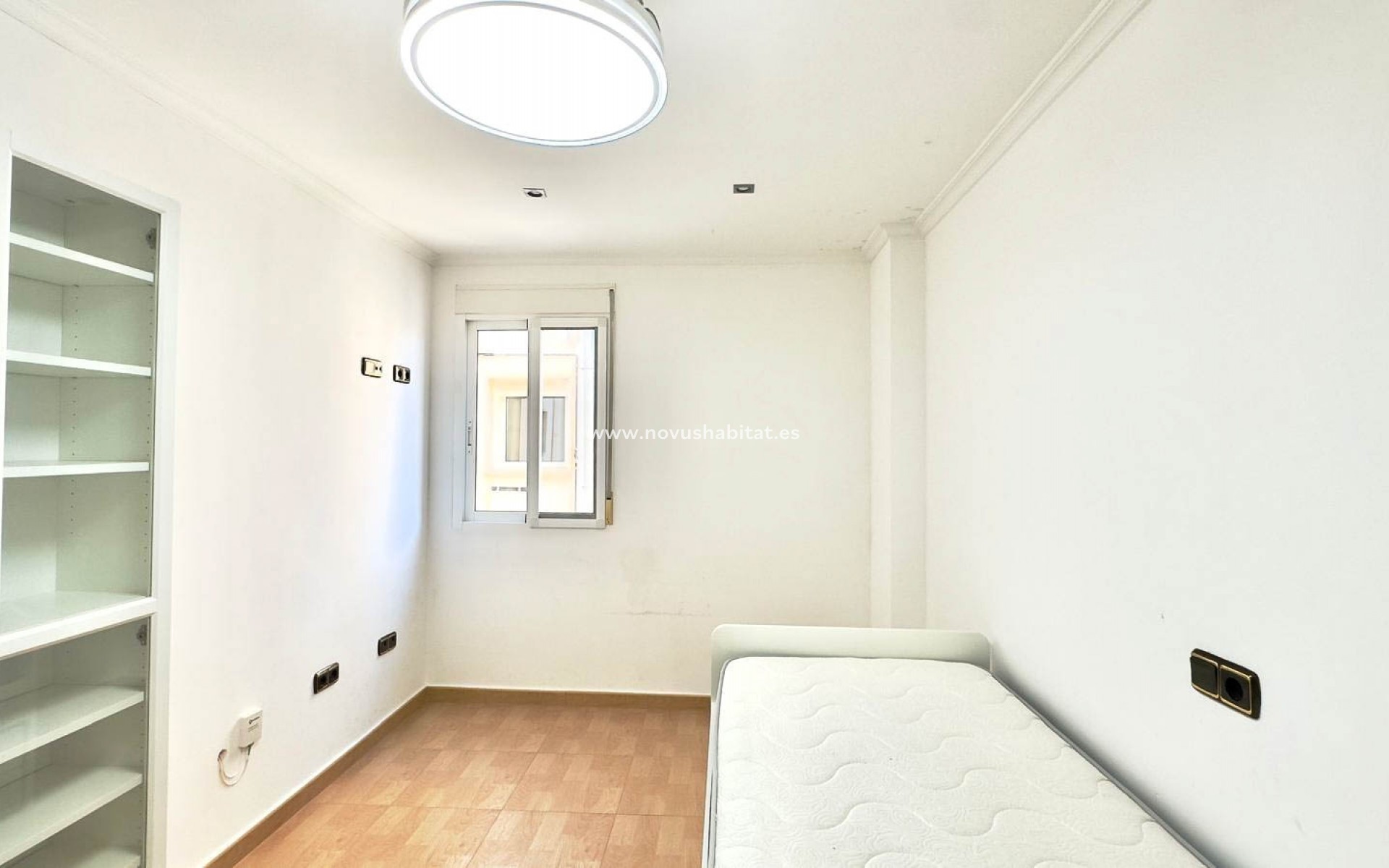 Sprzedaż - Apartament - Torrevieja - Centro