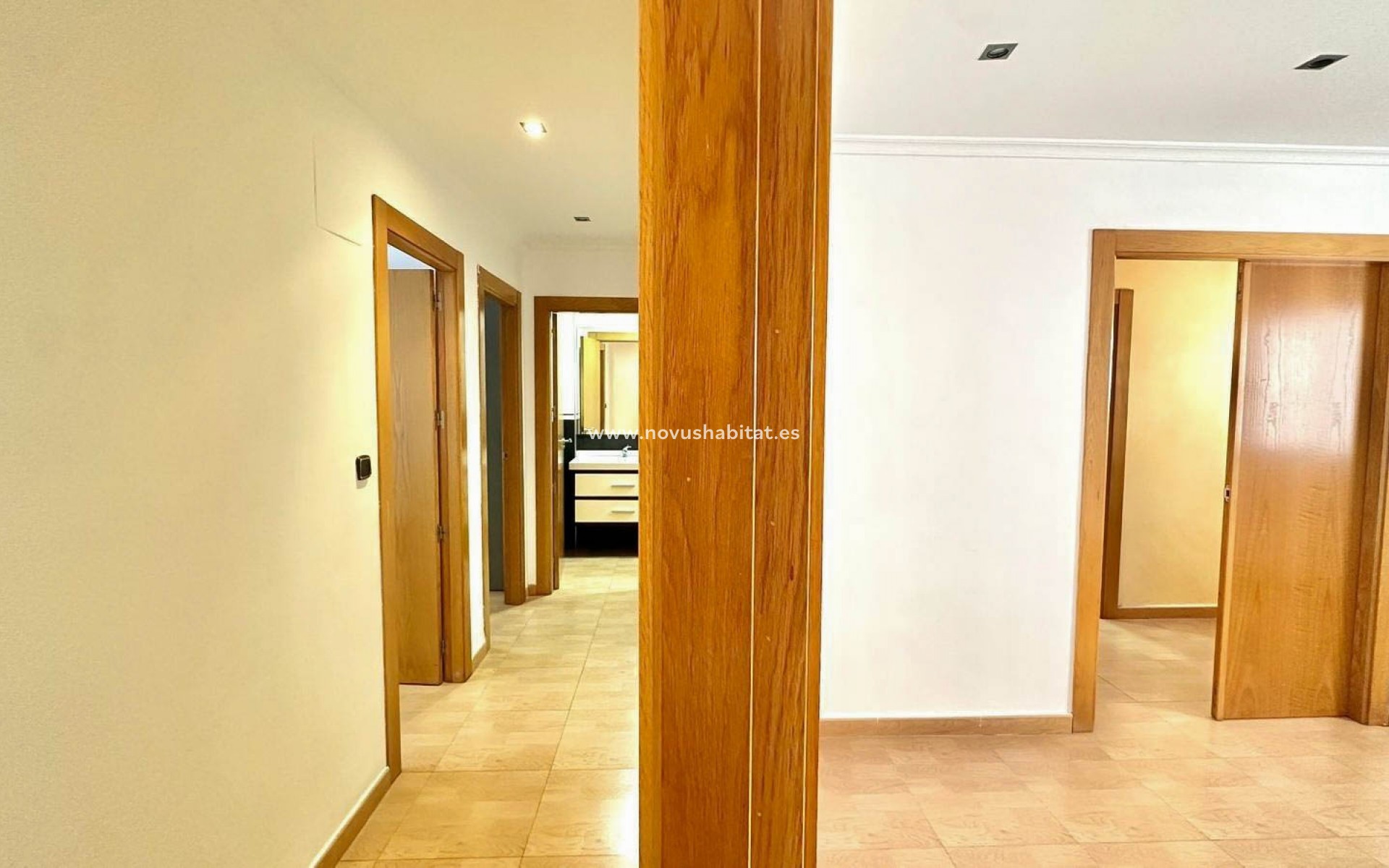 Sprzedaż - Apartament - Torrevieja - Centro