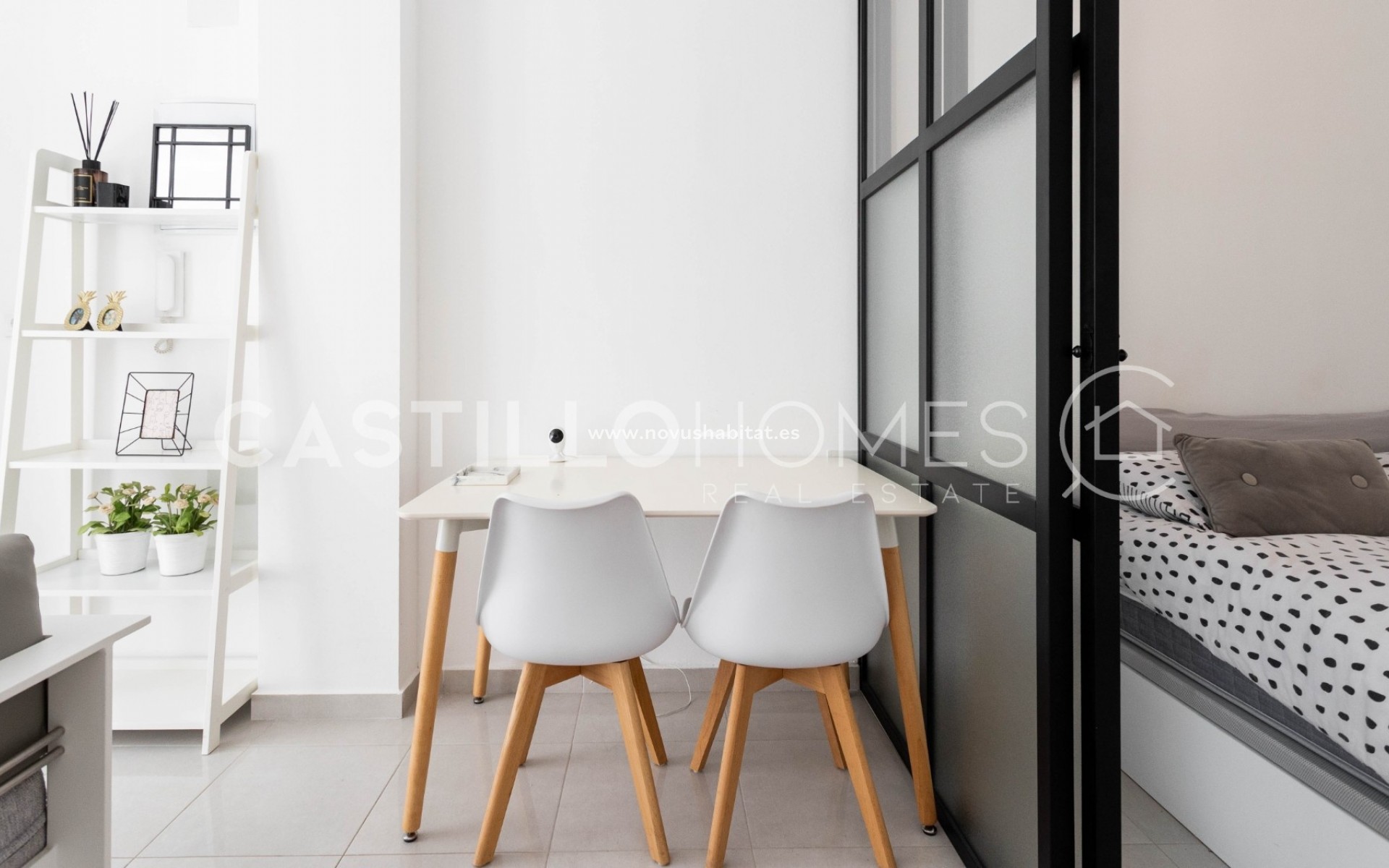 Sprzedaż - Apartament - Torrevieja - Centro