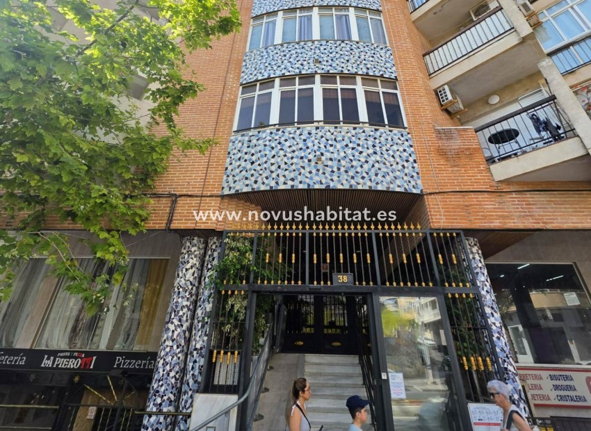 Sprzedaż - Apartament - Torrevieja - Habaneras