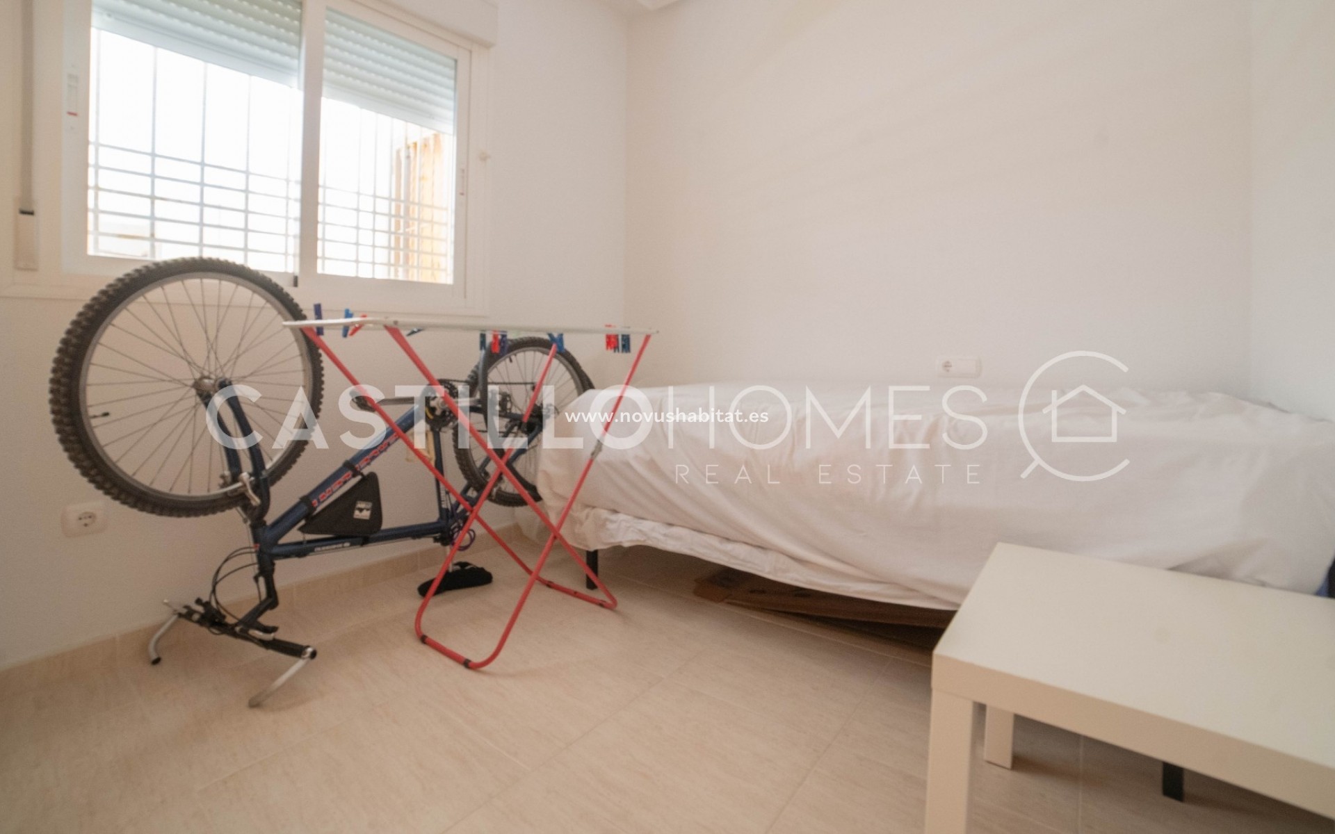 Sprzedaż - Apartament - Torrevieja - La Mata