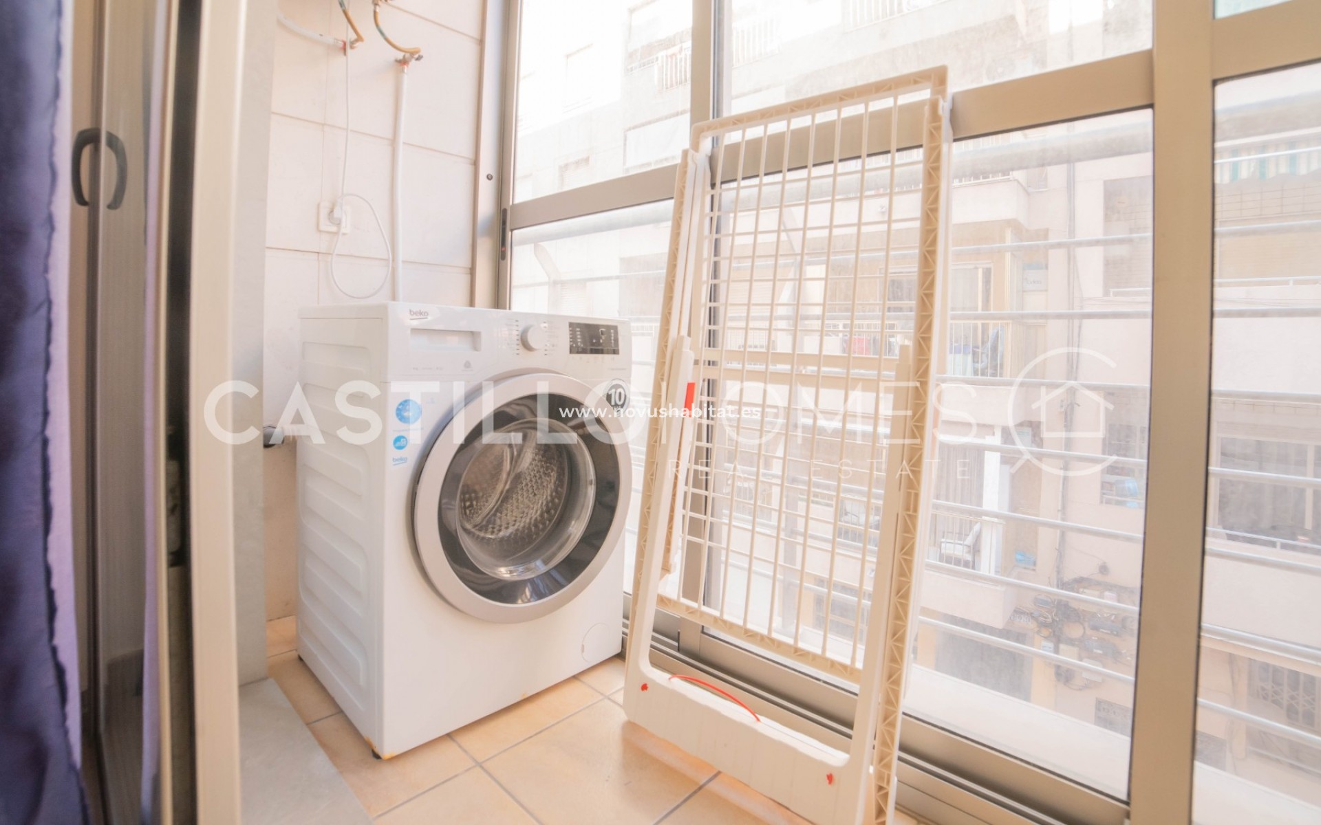 Sprzedaż - Apartament - Torrevieja - Playa de los Locos