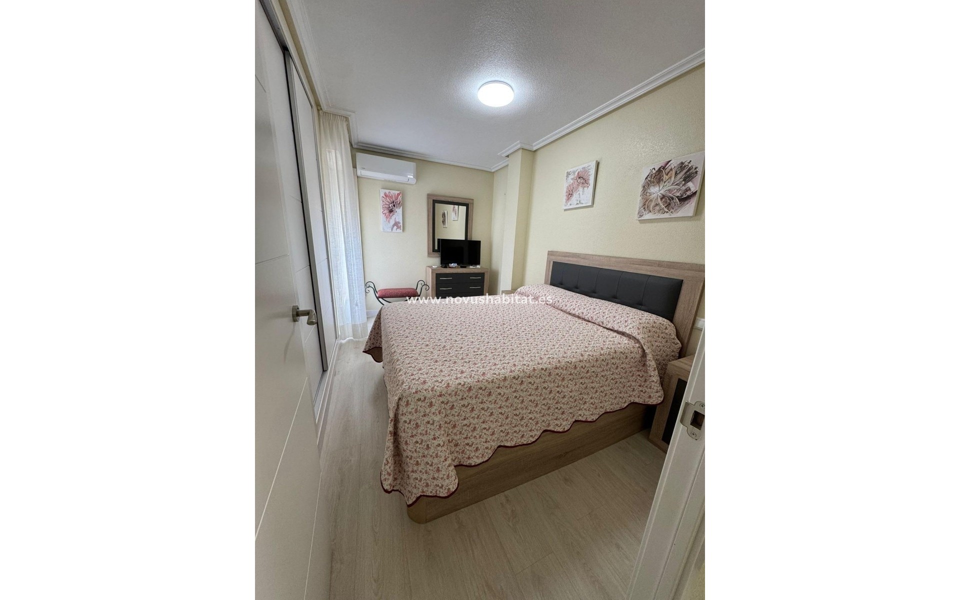 Sprzedaż - Apartament - Torrevieja - Playa de los Locos