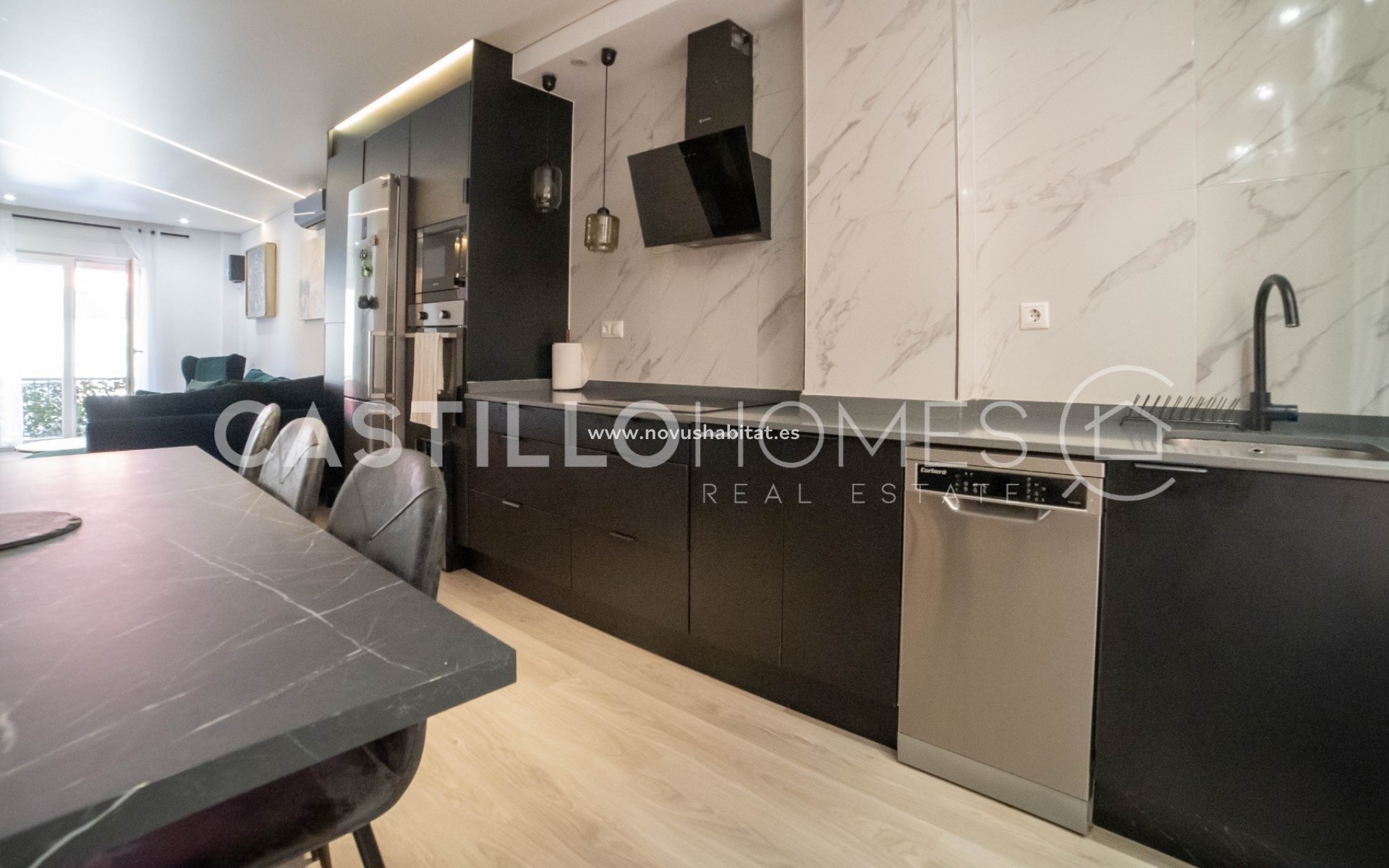 Sprzedaż - Apartament - Torrevieja - Playa del Cura