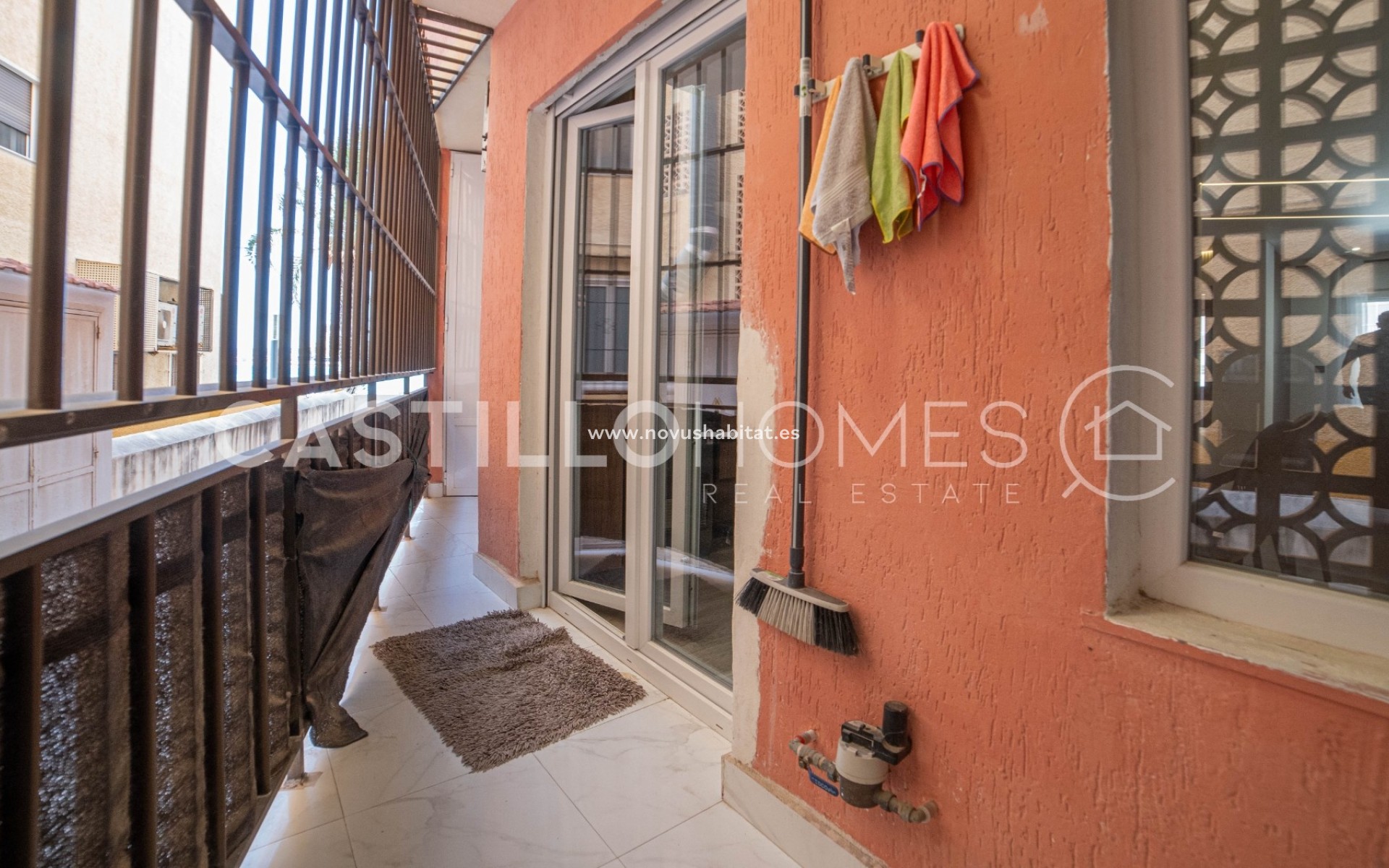Sprzedaż - Apartament - Torrevieja - Playa del Cura
