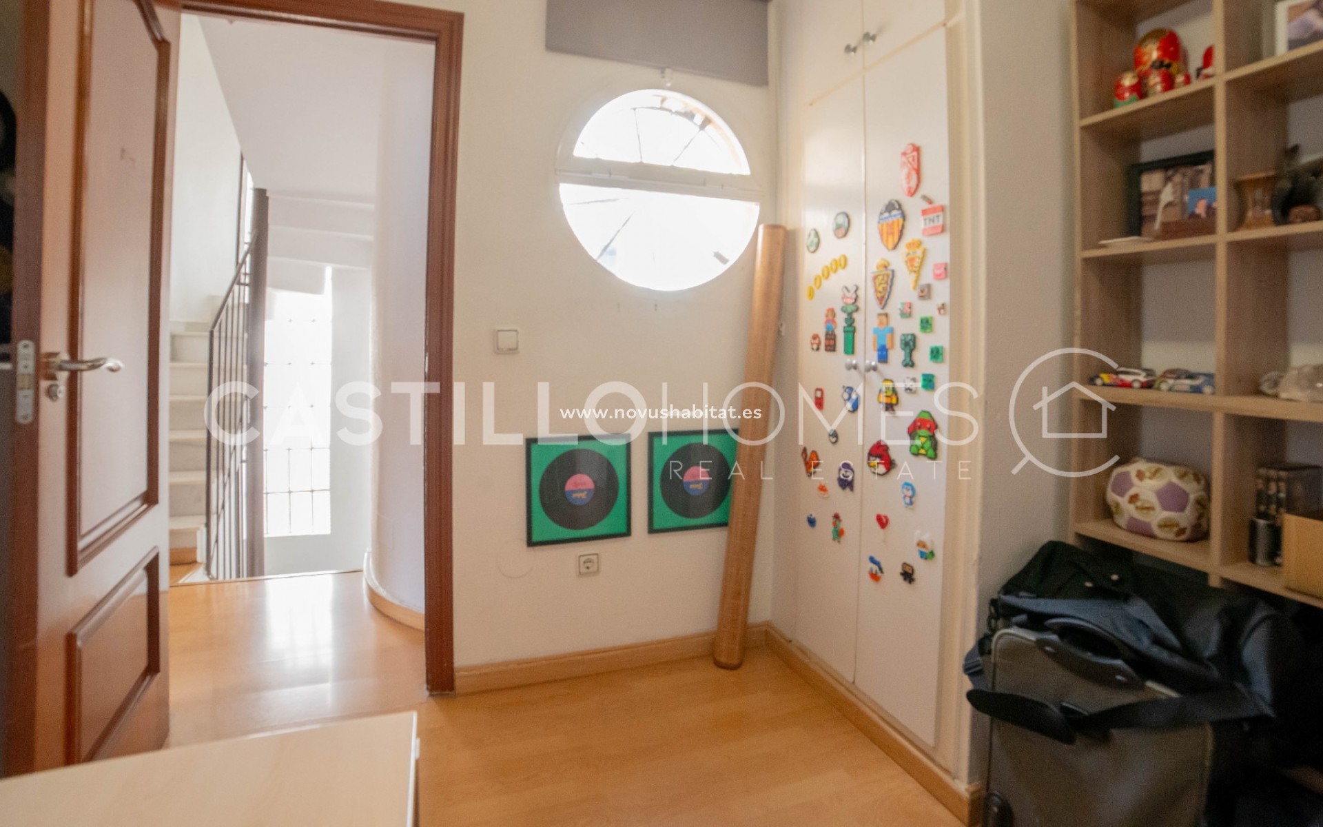 Sprzedaż - Apartament - Torrevieja - Urb. Rosaleda