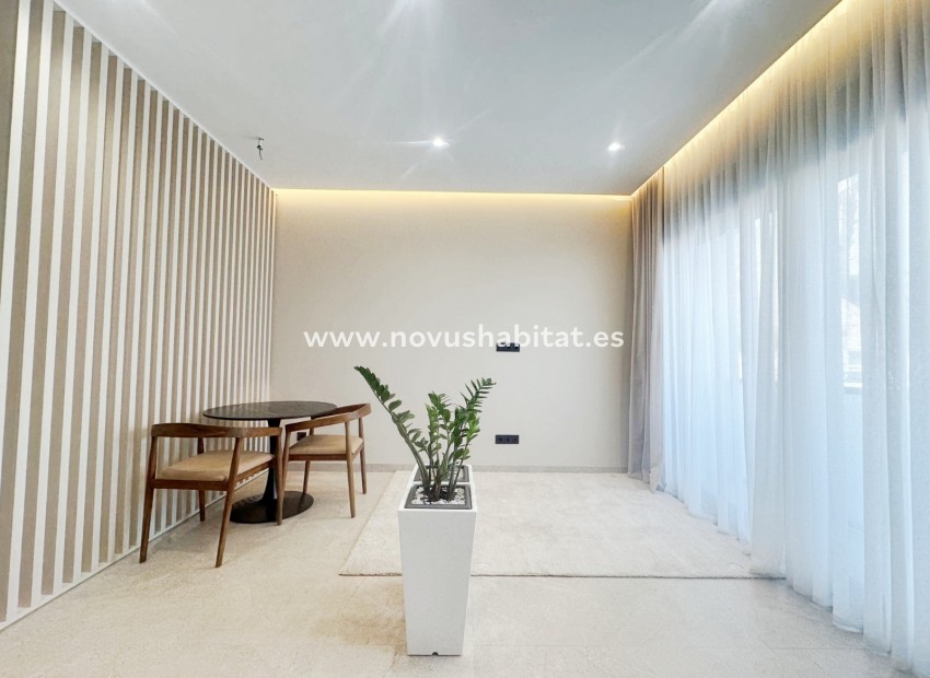 Sprzedaż - Apartament - Torrevieja