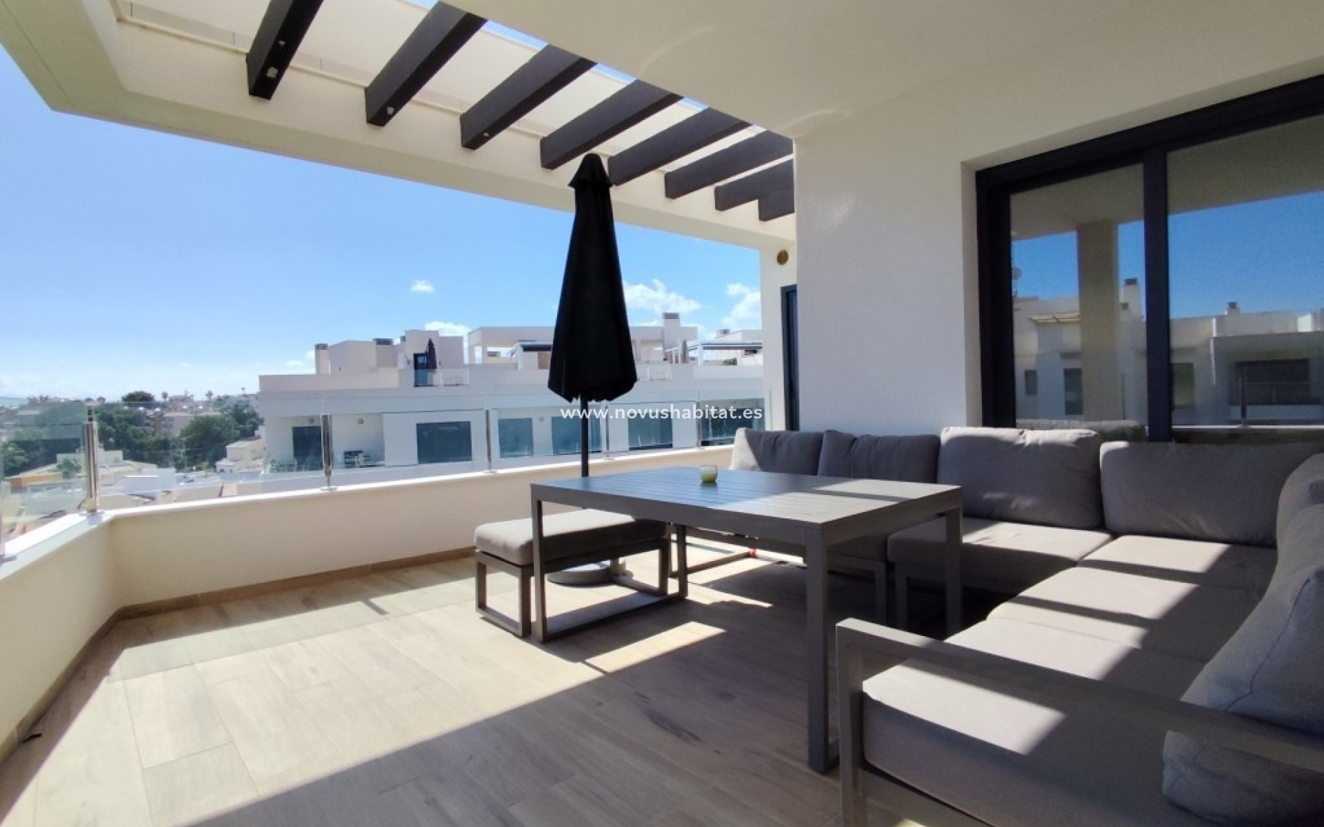 Sprzedaż - Apartament - Villamartín