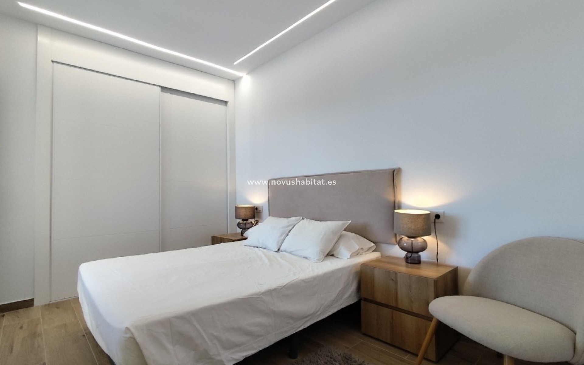 Sprzedaż - Apartament - Villamartín