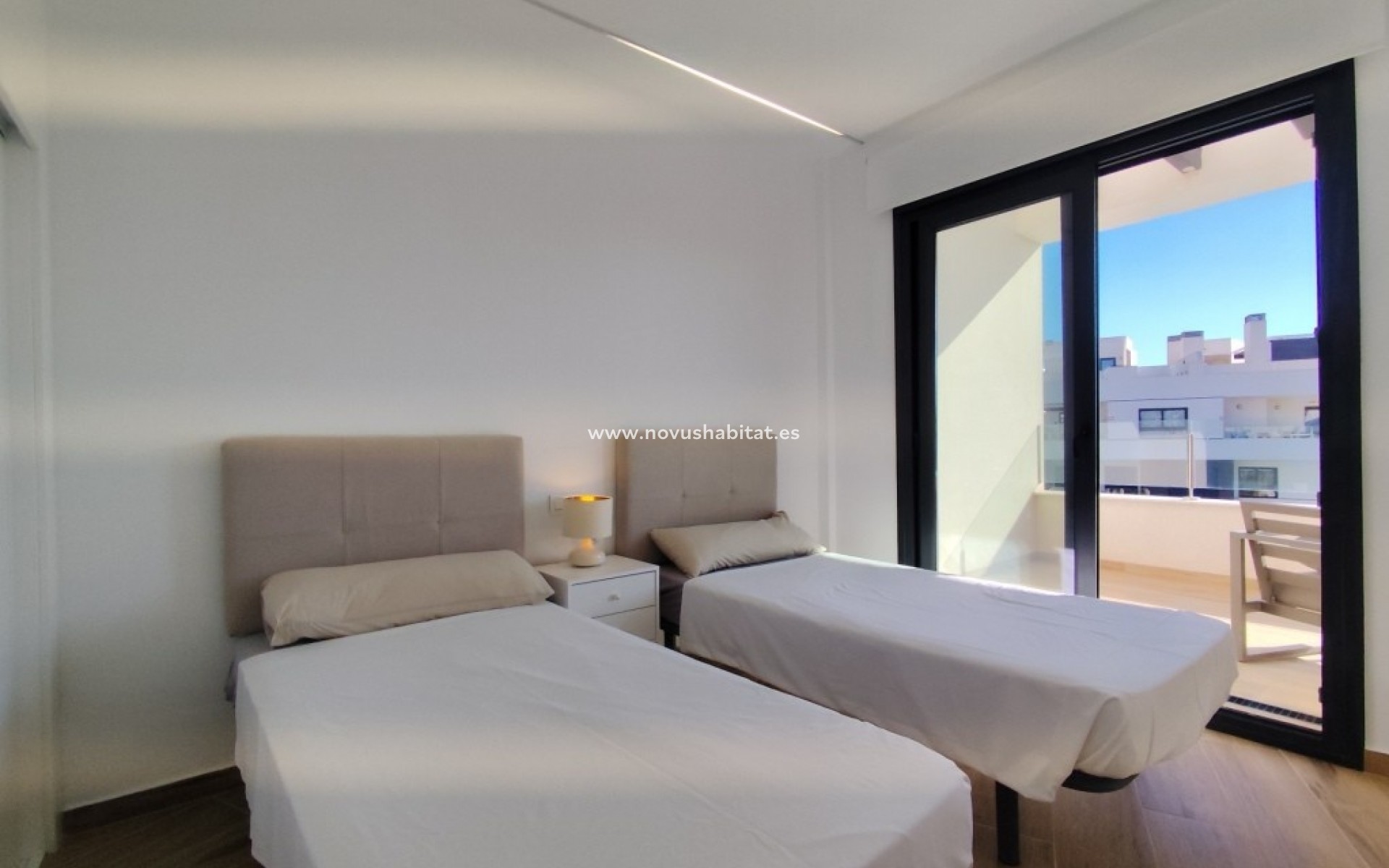 Sprzedaż - Apartament - Villamartín