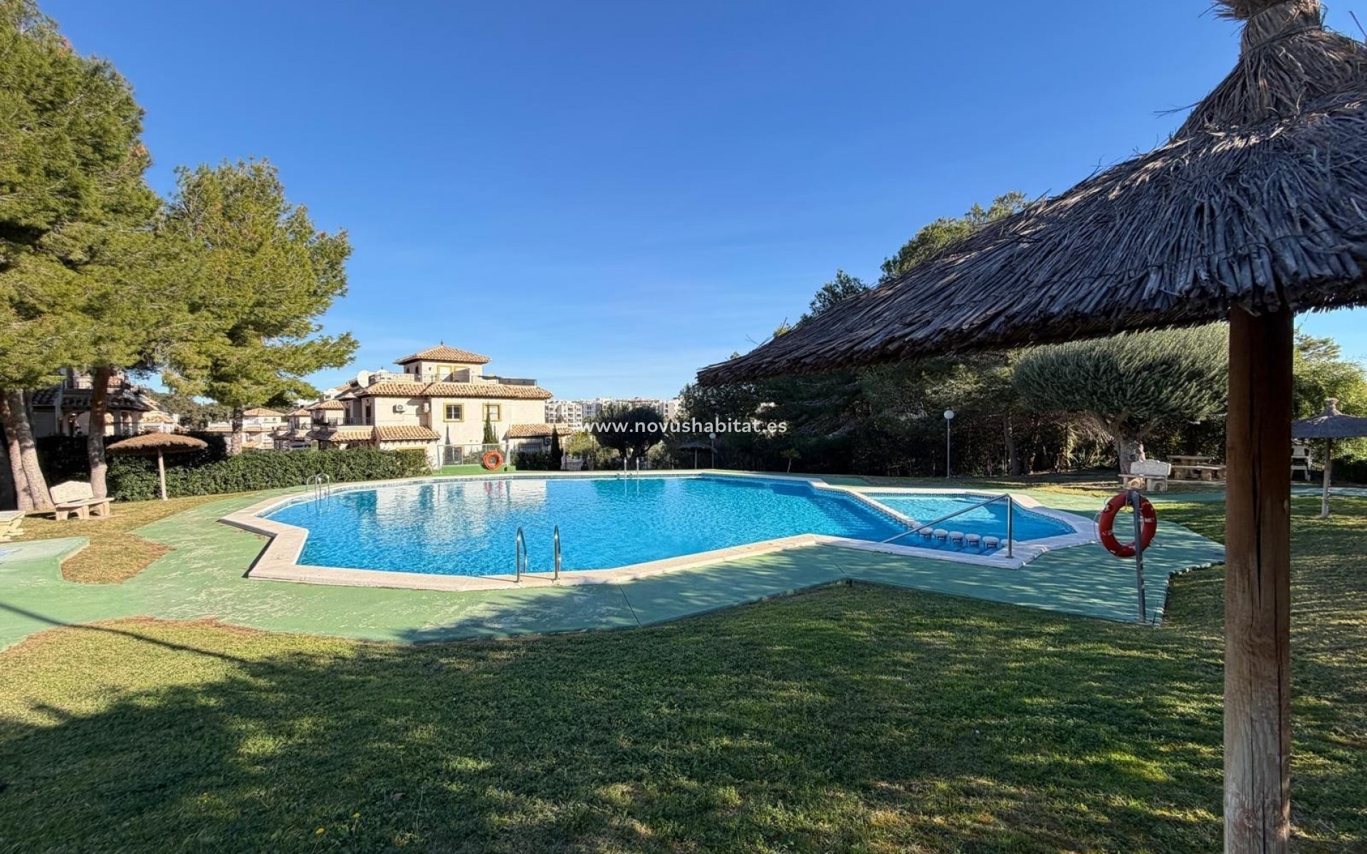 Sprzedaż - Kamienica - Orihuela Costa - Las Filipinas