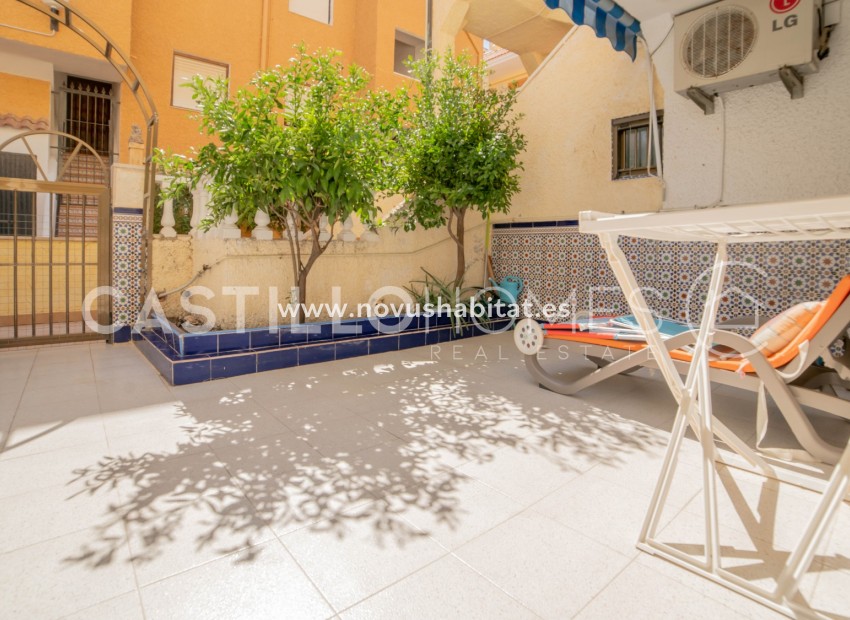 Sprzedaż - Kamienica - Torrevieja - La Mata