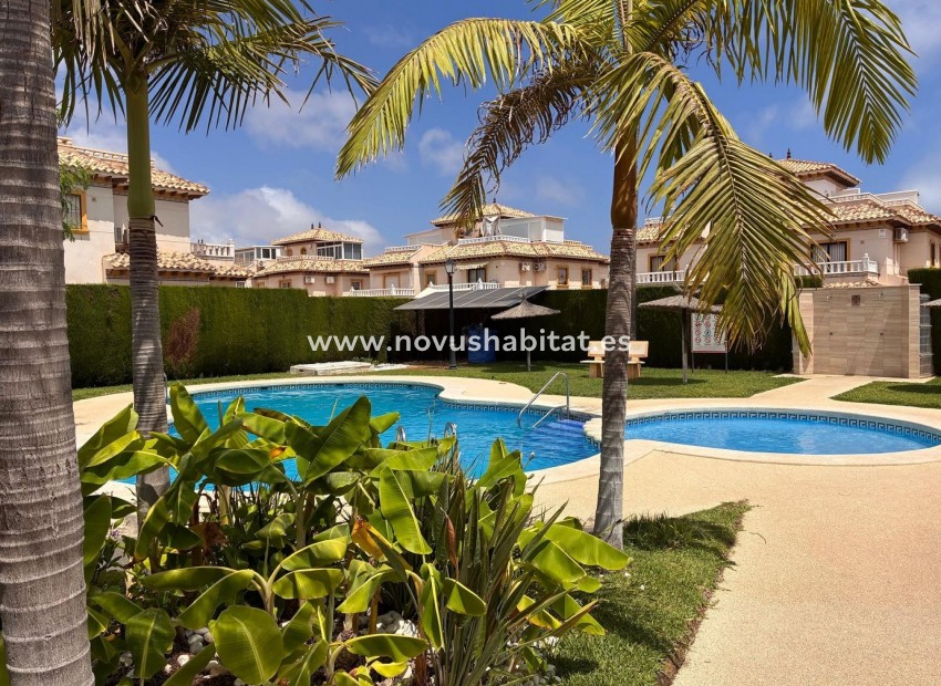 Sprzedaż - Semi-detached house - Lomas de Cabo Roig