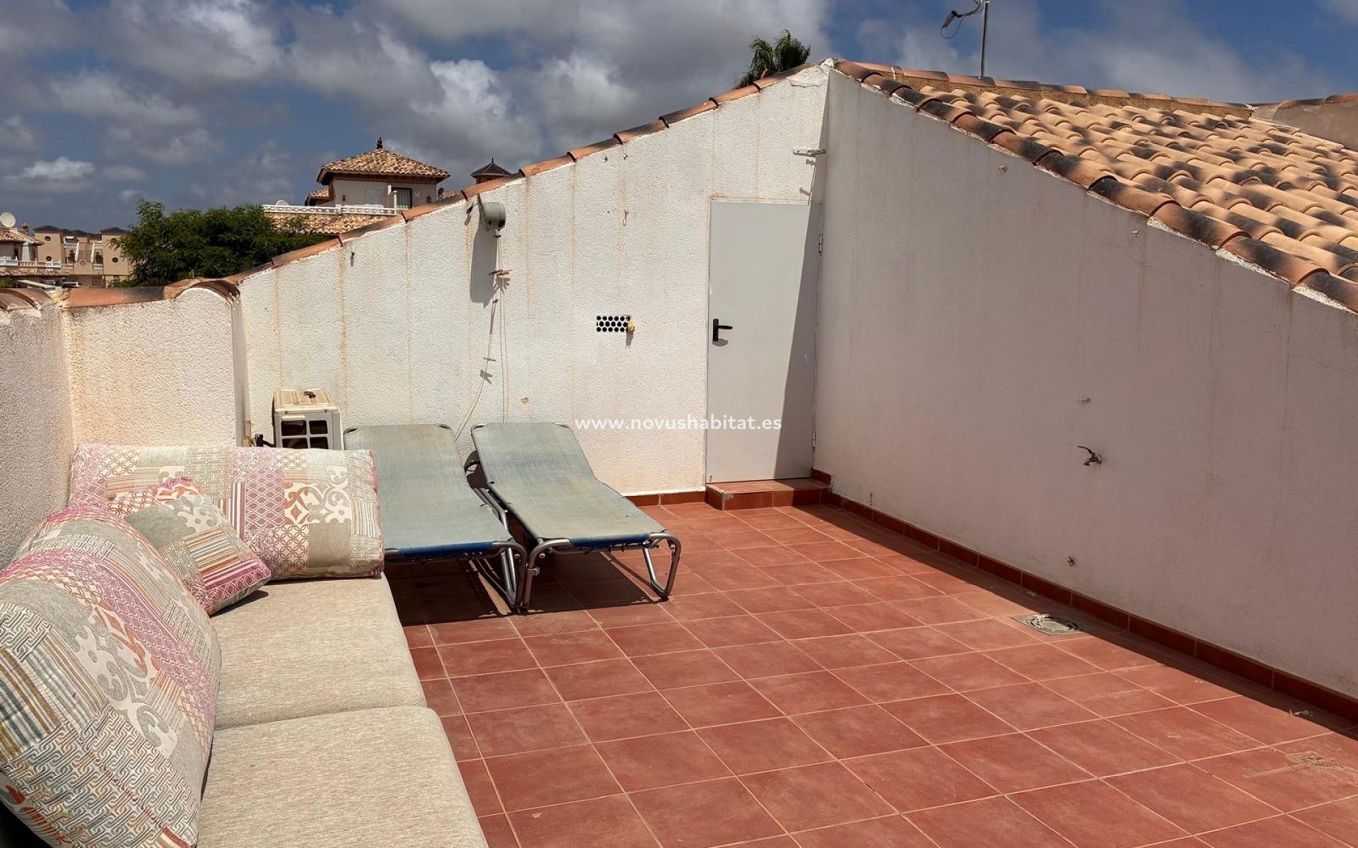 Sprzedaż - Semi-detached house - Lomas de Cabo Roig
