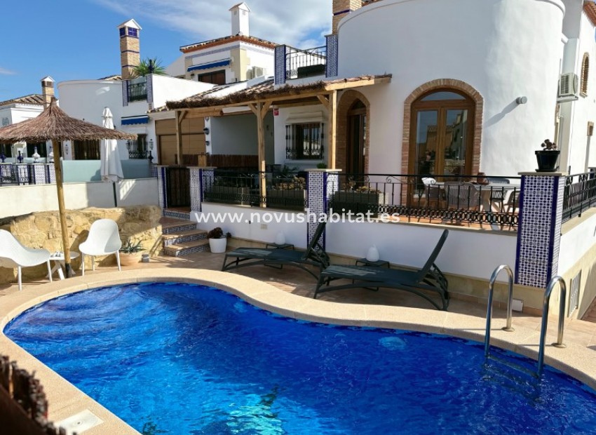 Sprzedaż -  Willa - Algorfa