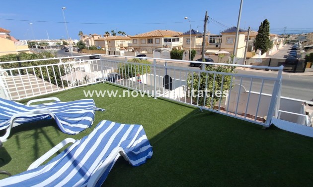 Terraced house / Townhouse - Wiederverkauf - Orihuela - Playa Flamenca