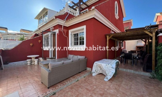 Terraced houses - Nueva construcción  - Orihuela - Orihuela